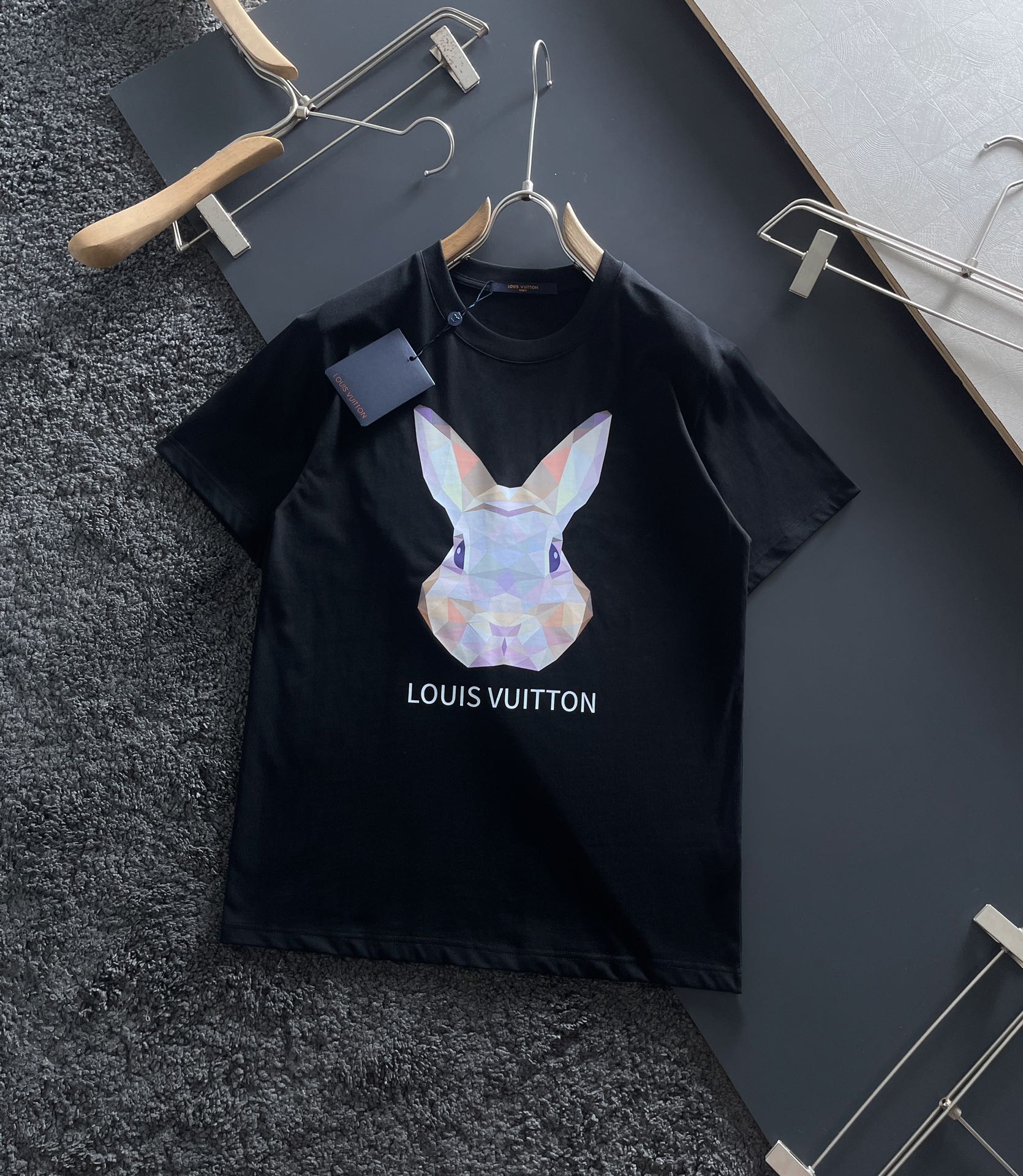 Louis Vuitton T-shirt NO.7