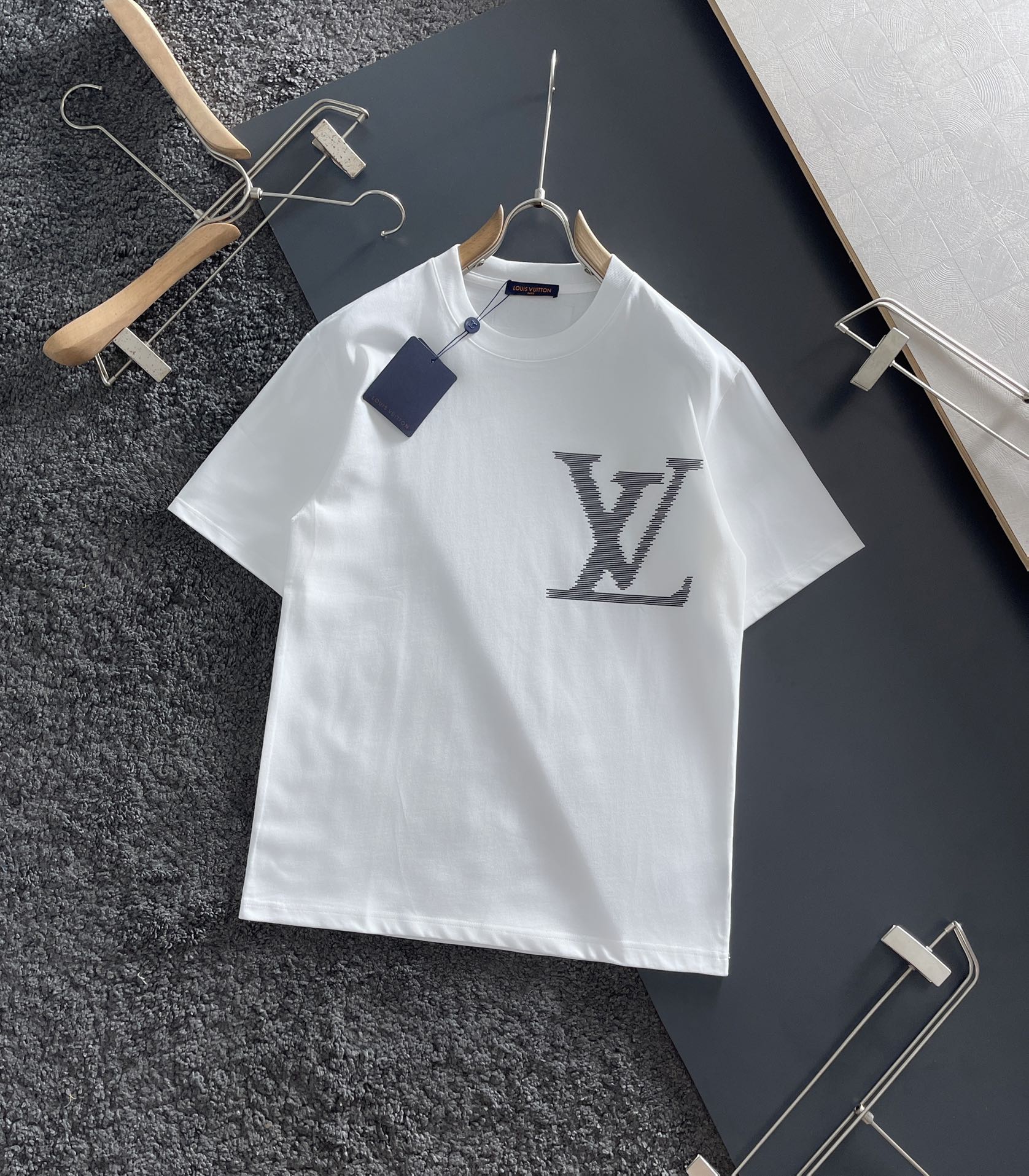 Louis Vuitton T-shirt NO.7