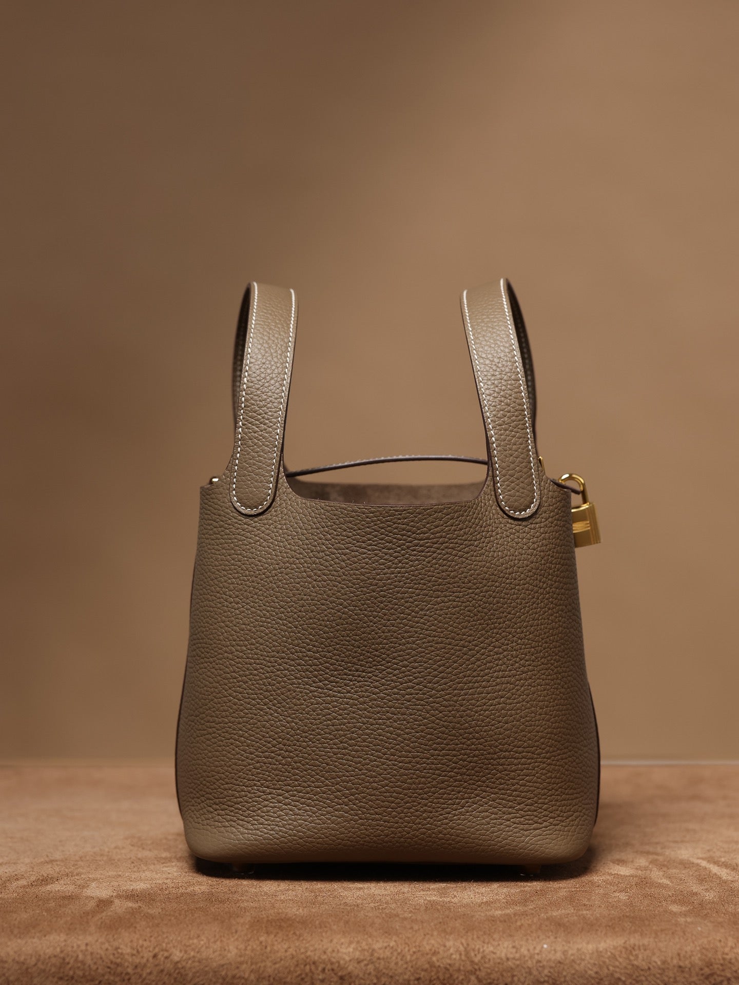 Hermès Picotin Lock 18 Handbag