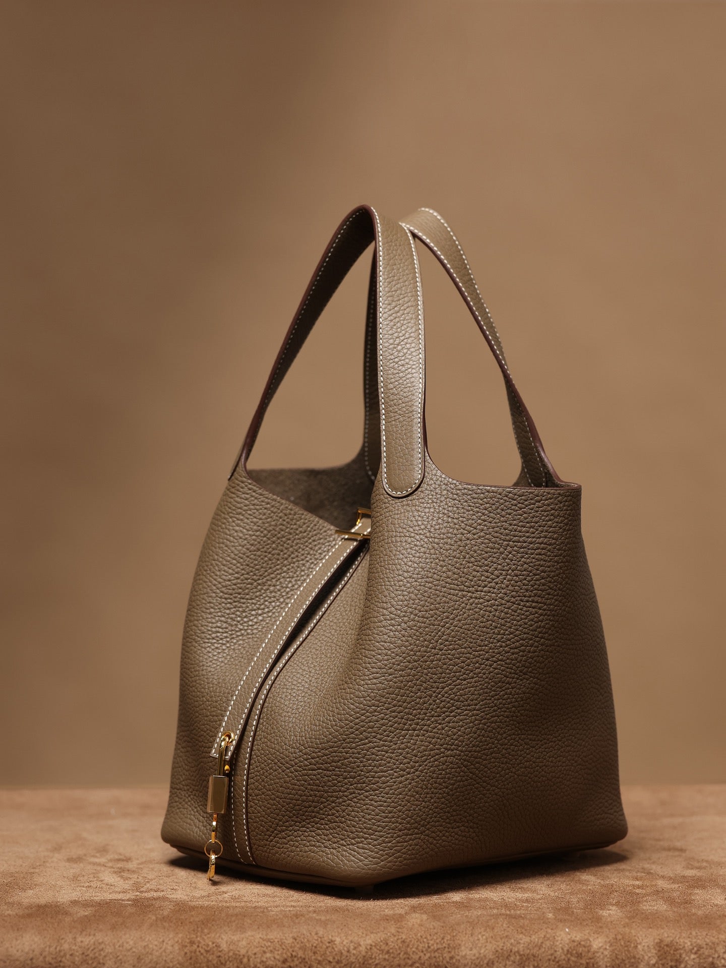 Hermès Picotin Lock 22 Handbag