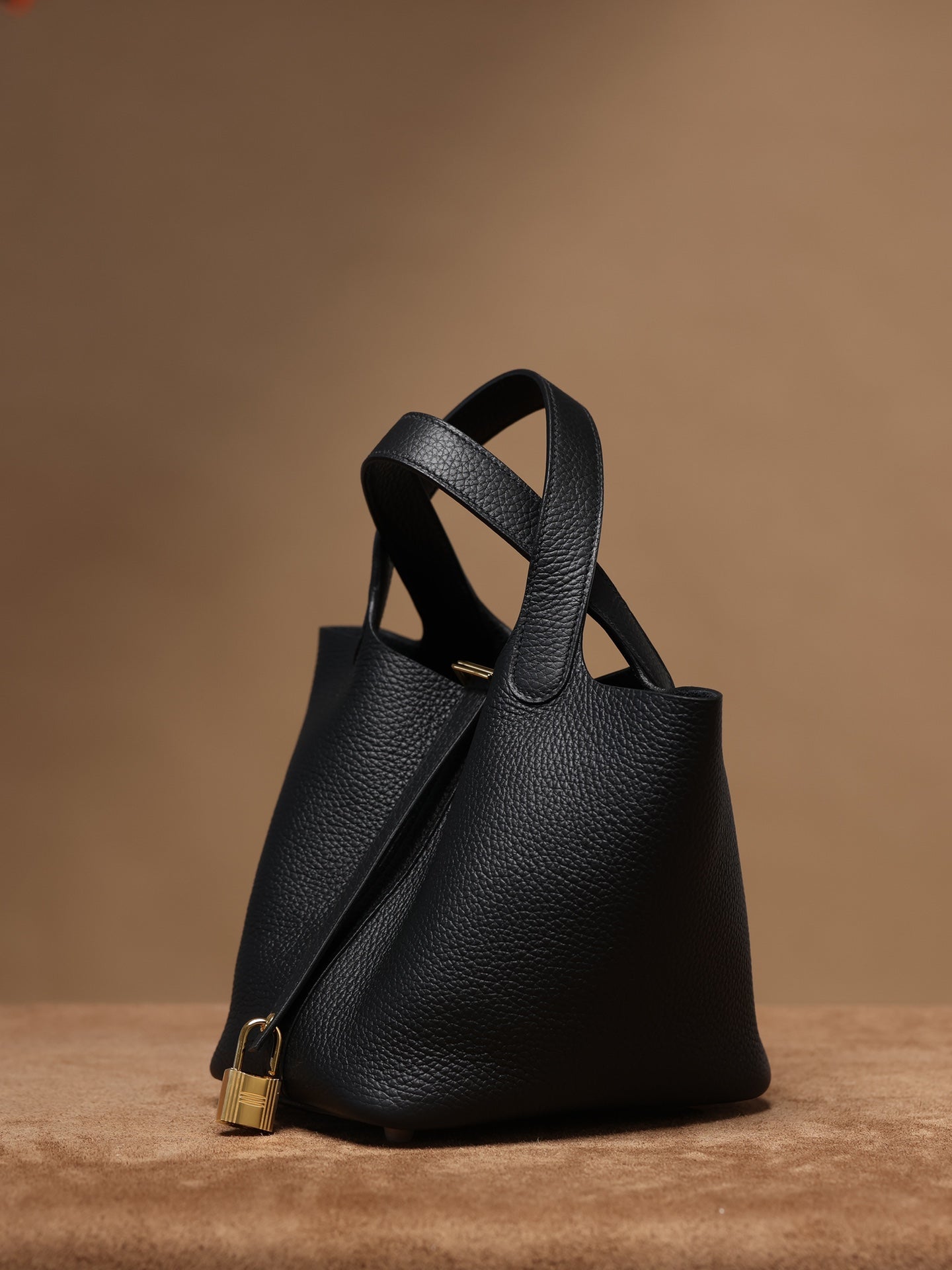 Hermès Picotin Lock 18 Handbag