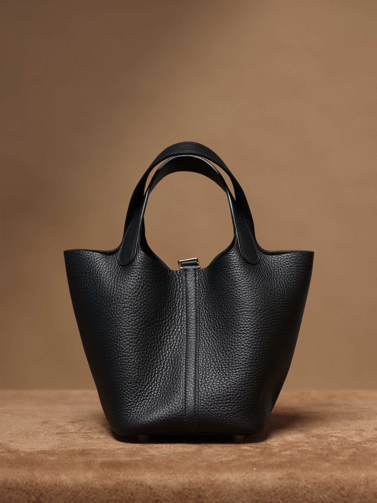 Hermès Picotin Lock 18 Handbag