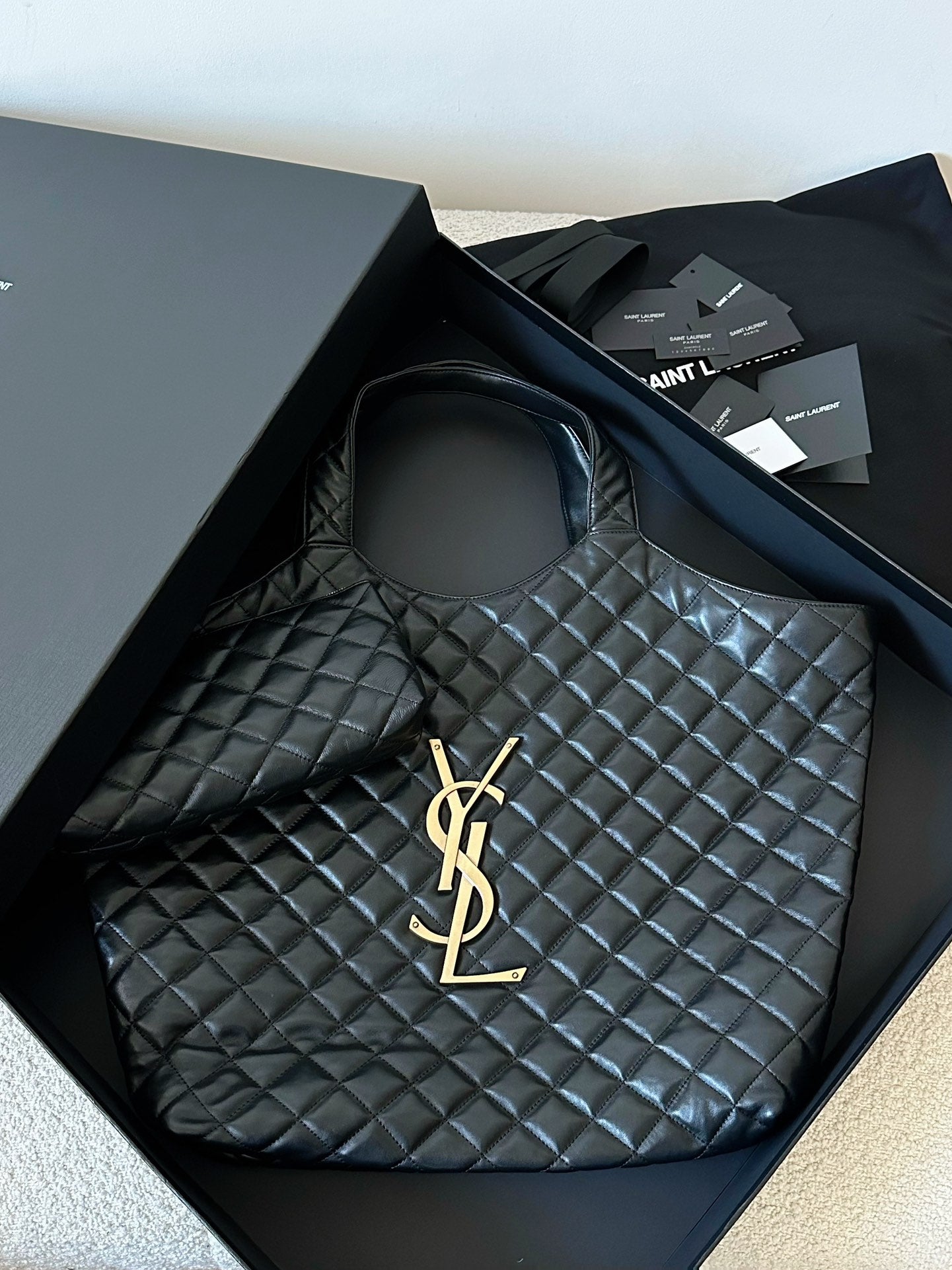 YSL lcare Maxi Logo Totebag