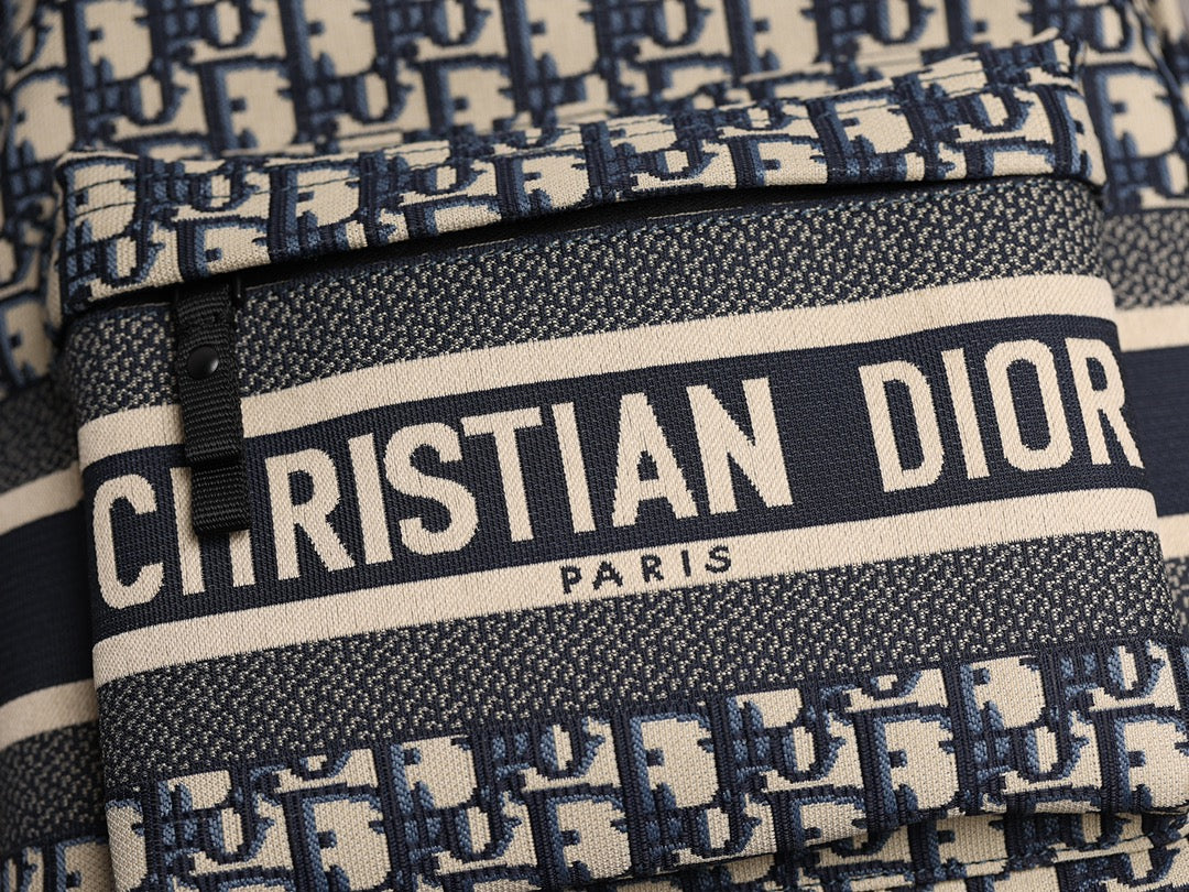 Dior Travel Backpack（Small Size）
