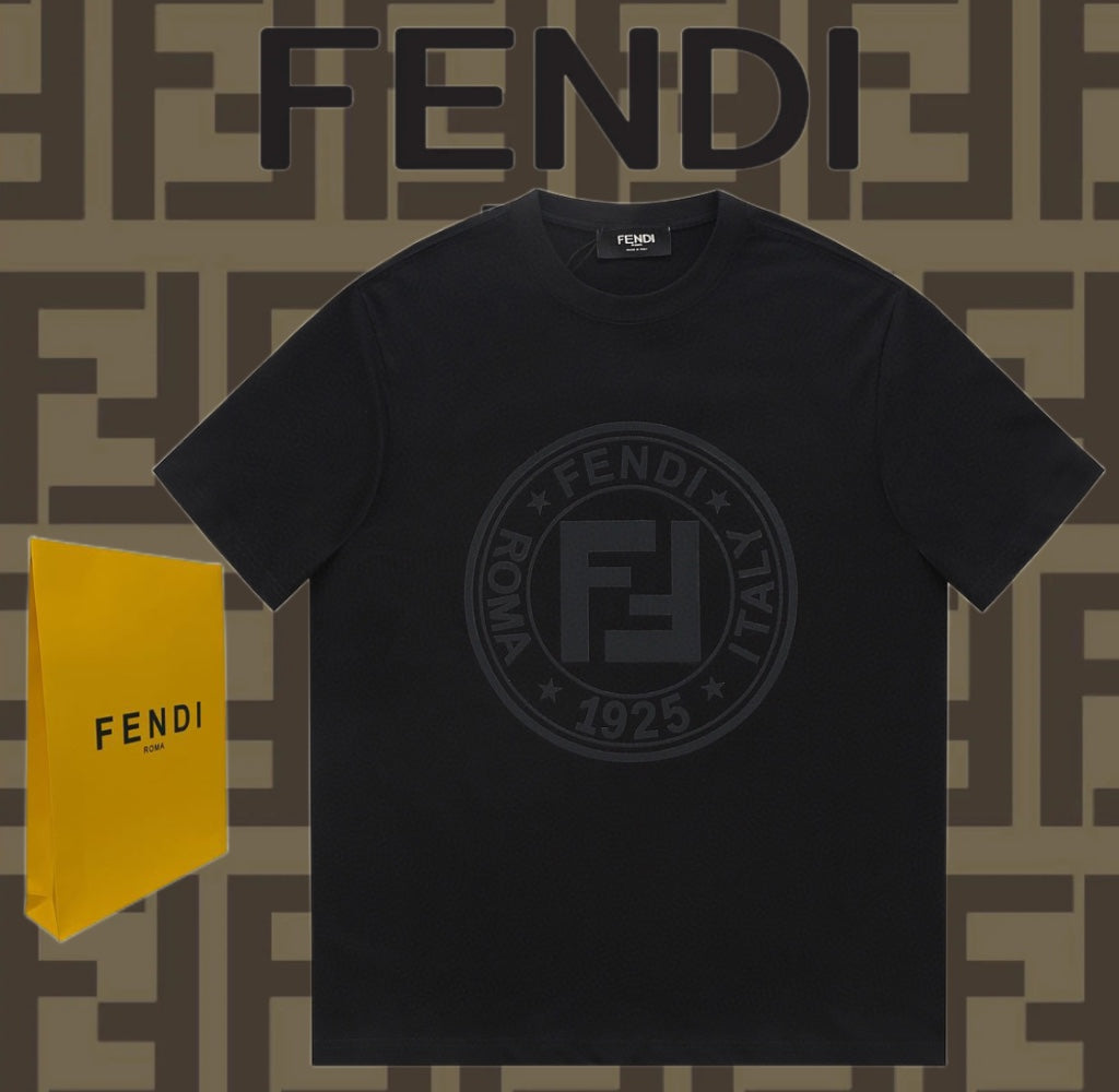 Fendi T-shirt NO.6
