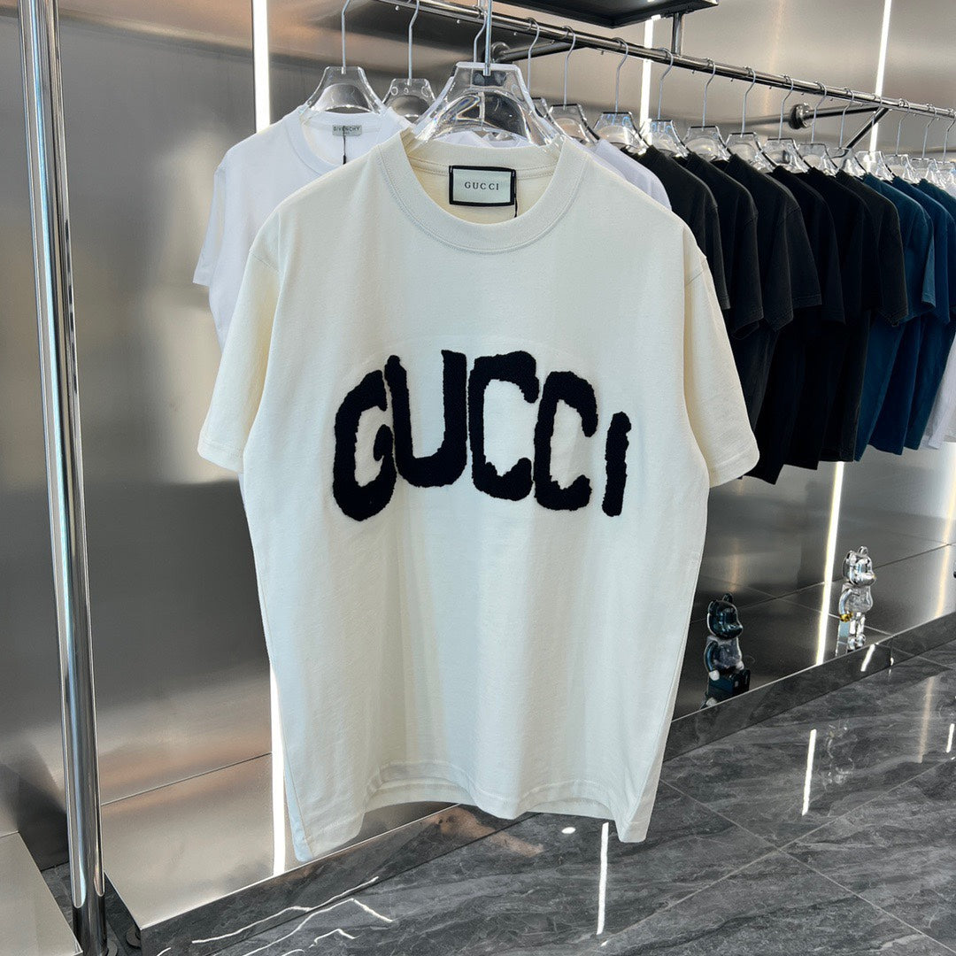Gucci T-shirt NO.3