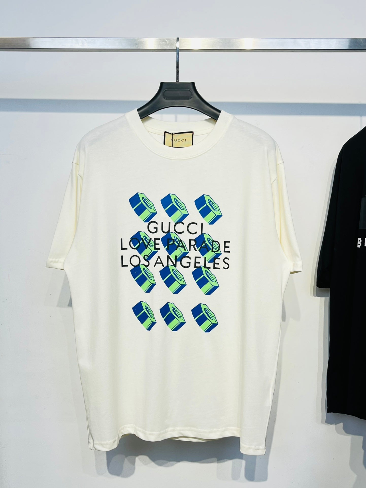 Gucci T-shirt NO.3