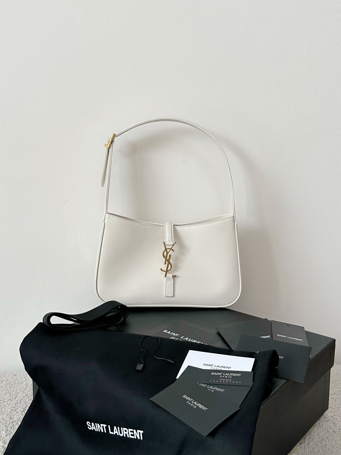 YSL LE5A7 Shoulder bag