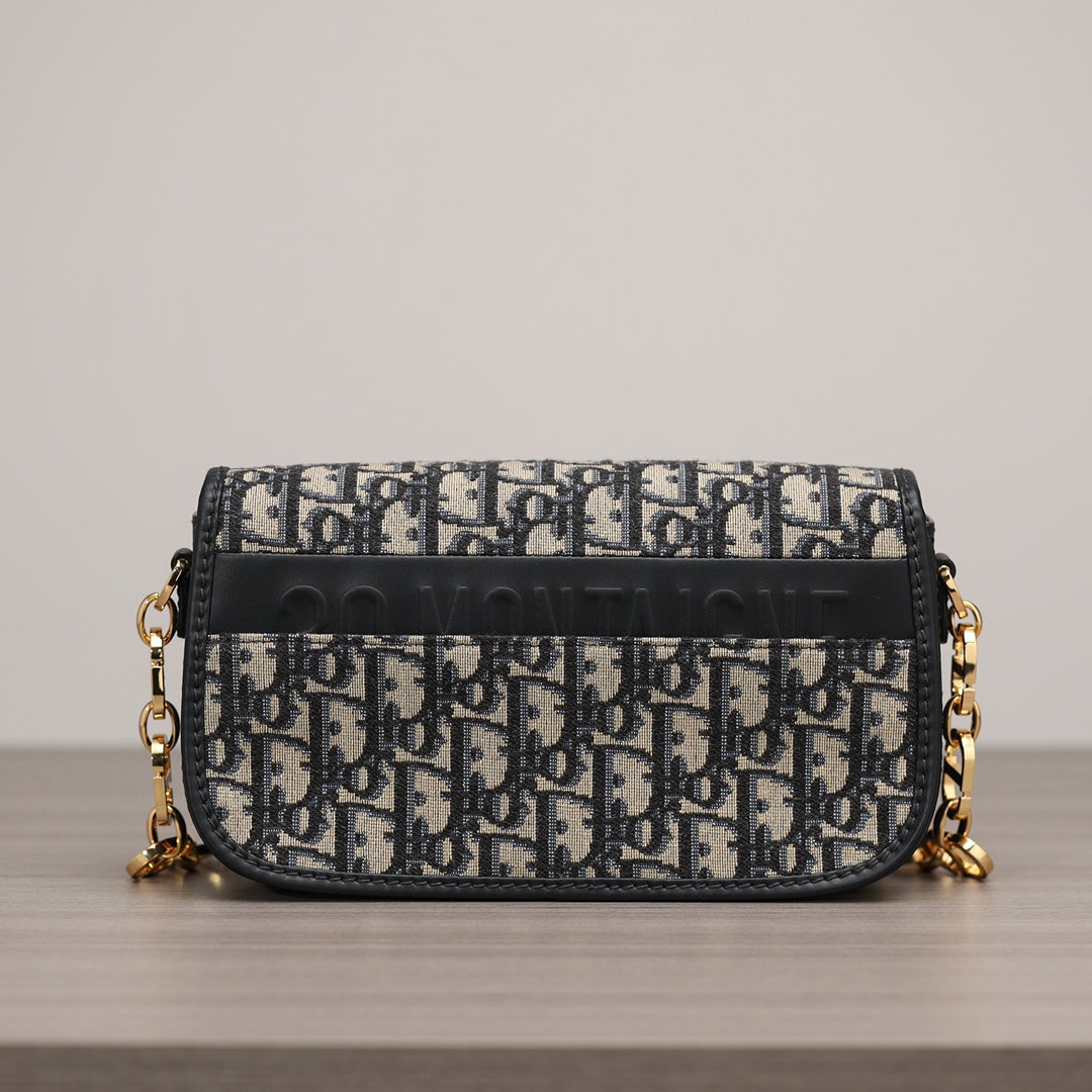 Dior Montaigne 30 Handbag