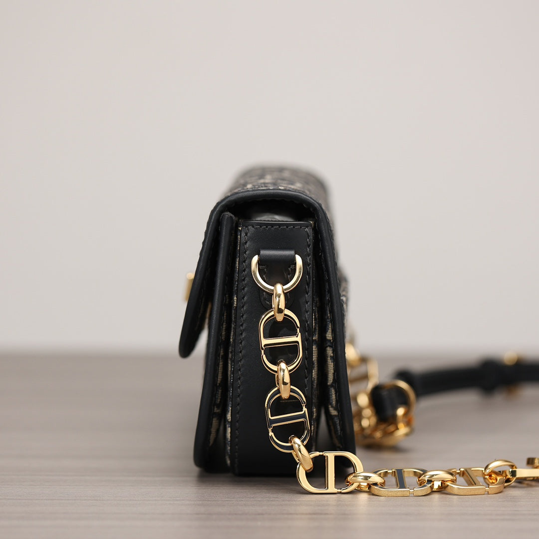 Dior Montaigne 30 Handbag