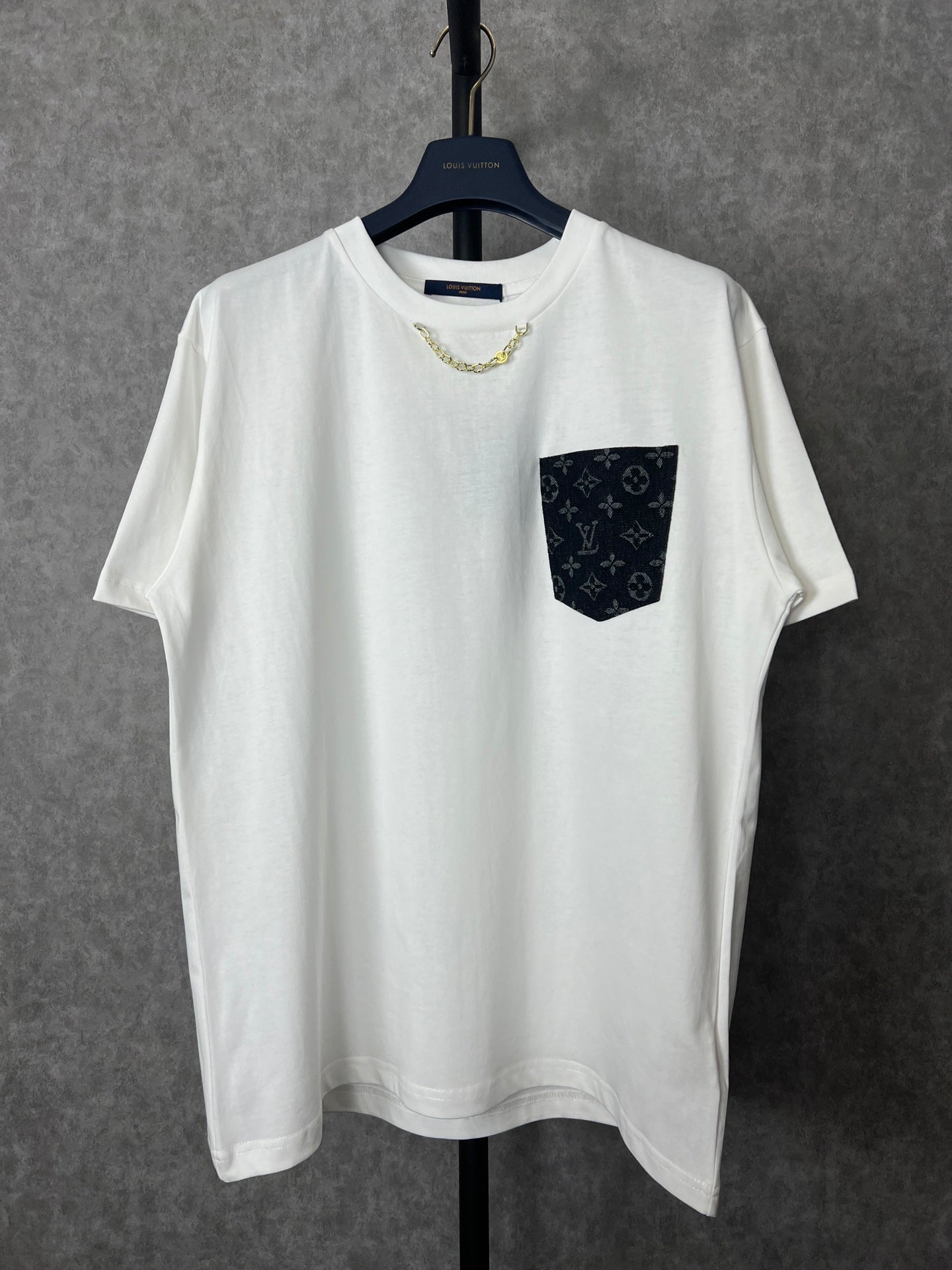 Louis Vuitton T-shirt NO.2