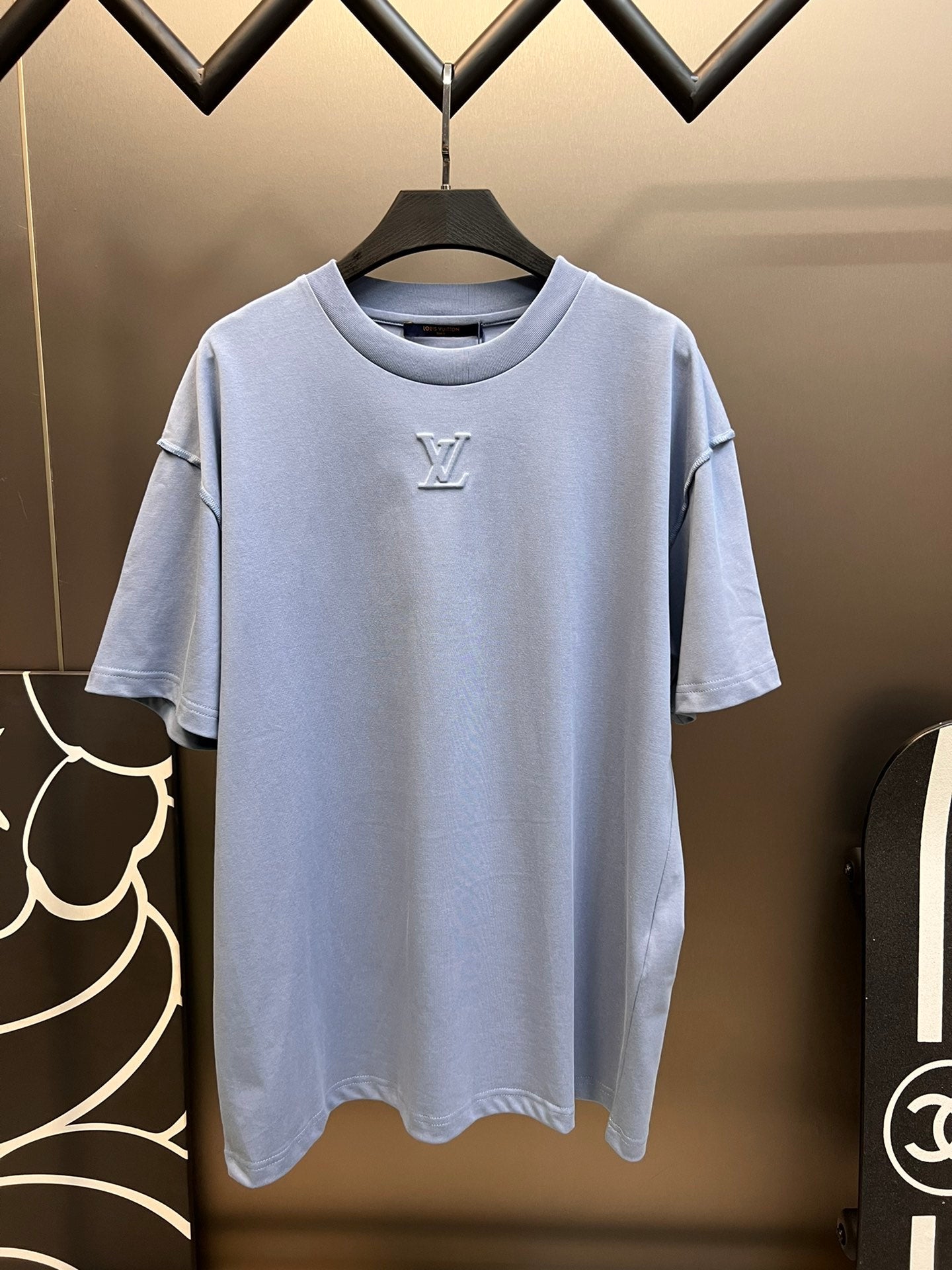 Louis Vuitton T-shirt NO.2