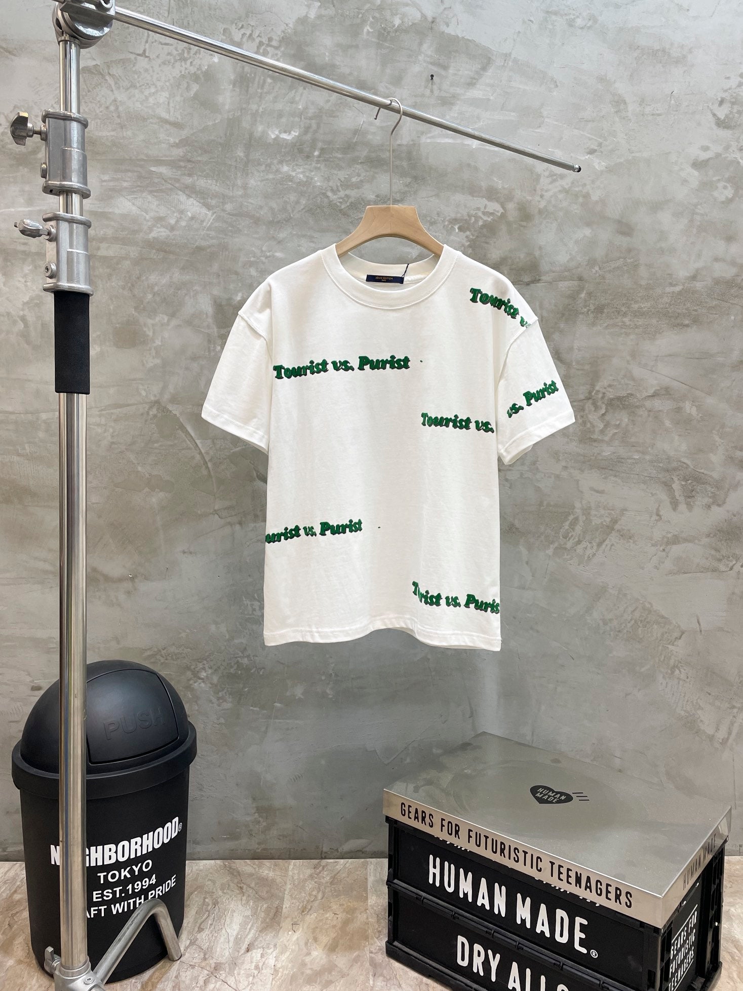 Louis Vuitton T-shirt NO.2