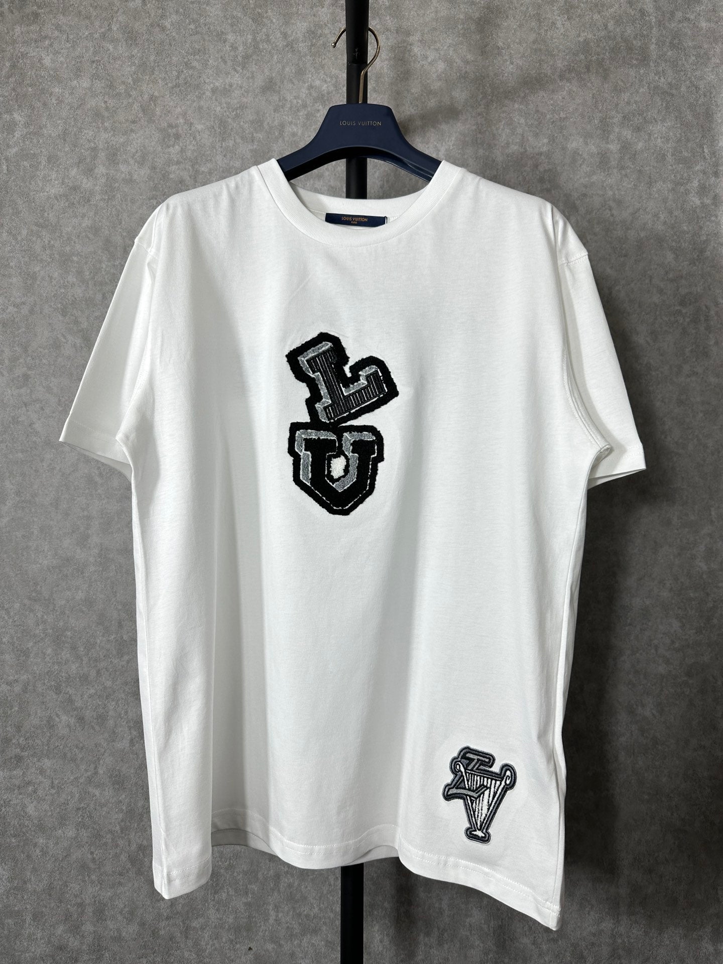 Louis Vuitton T-shirt NO.2