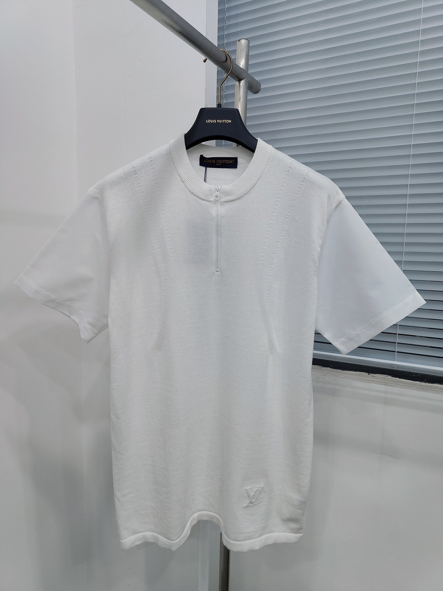 Louis Vuitton T-shirt NO.2