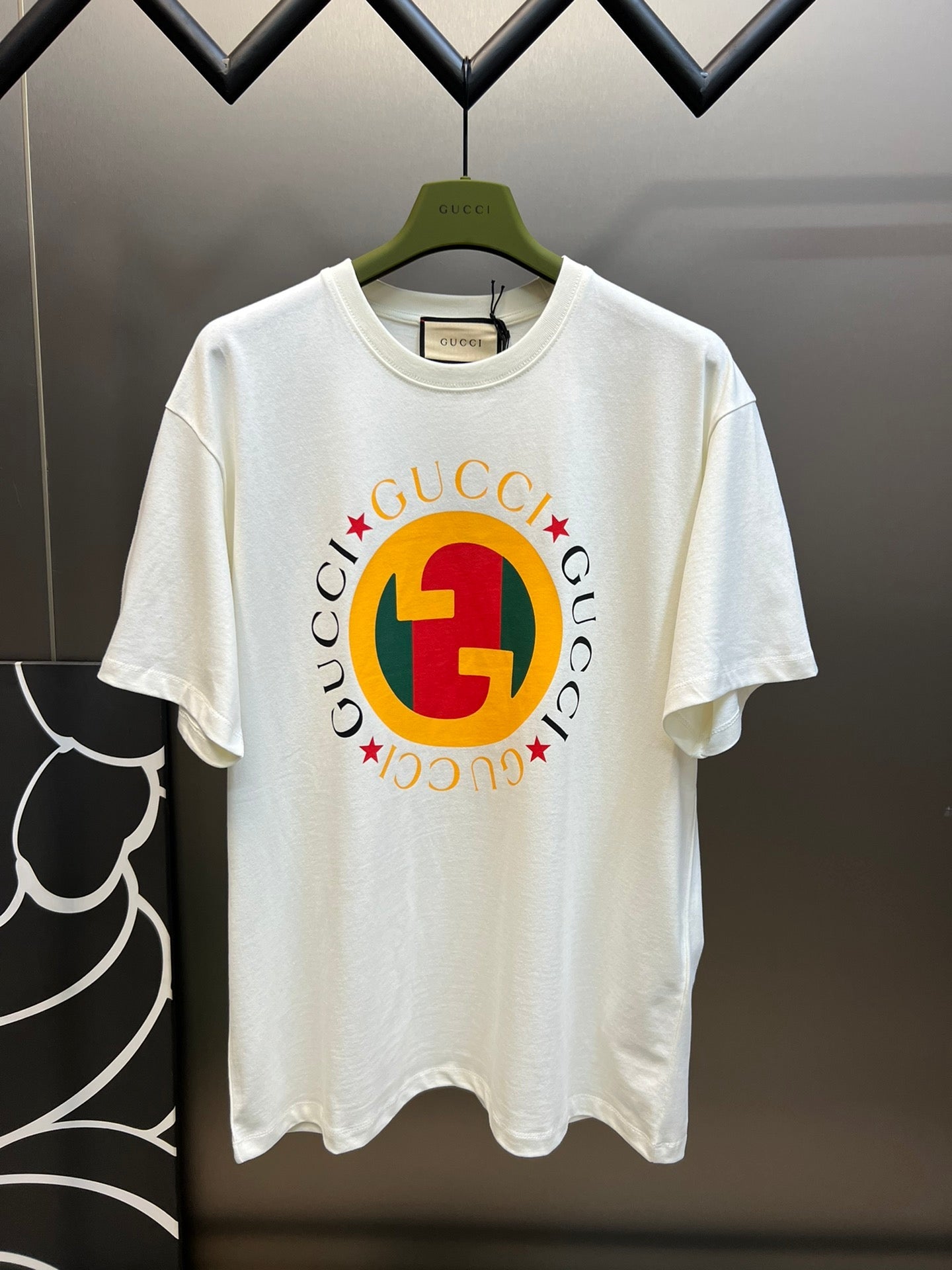 Gucci T-shirt NO.4
