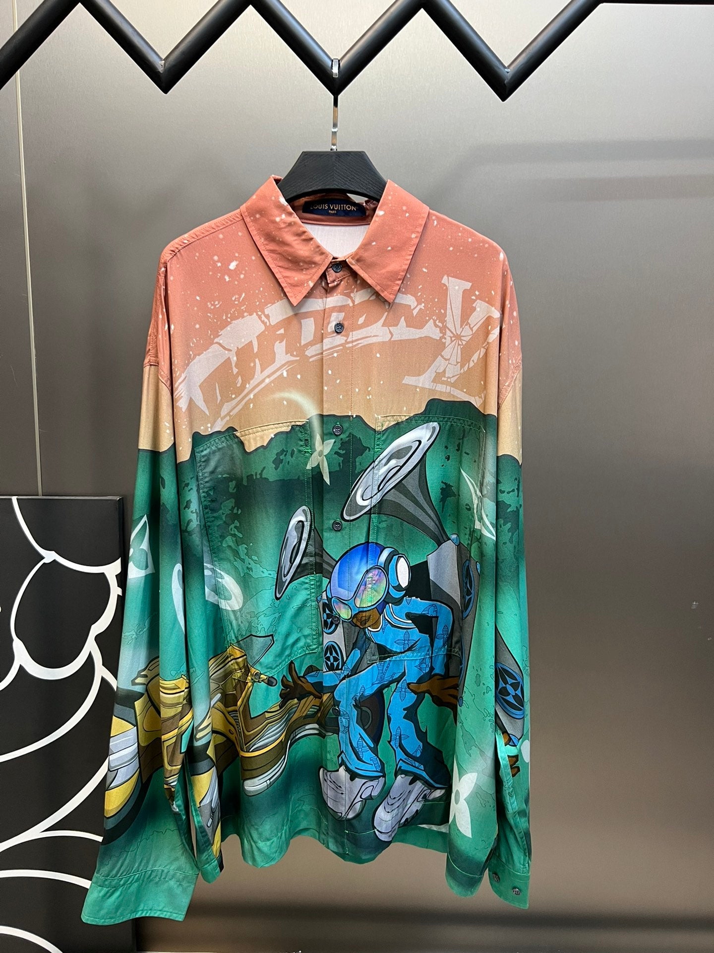 Louis Vuitton T-shirt NO.3