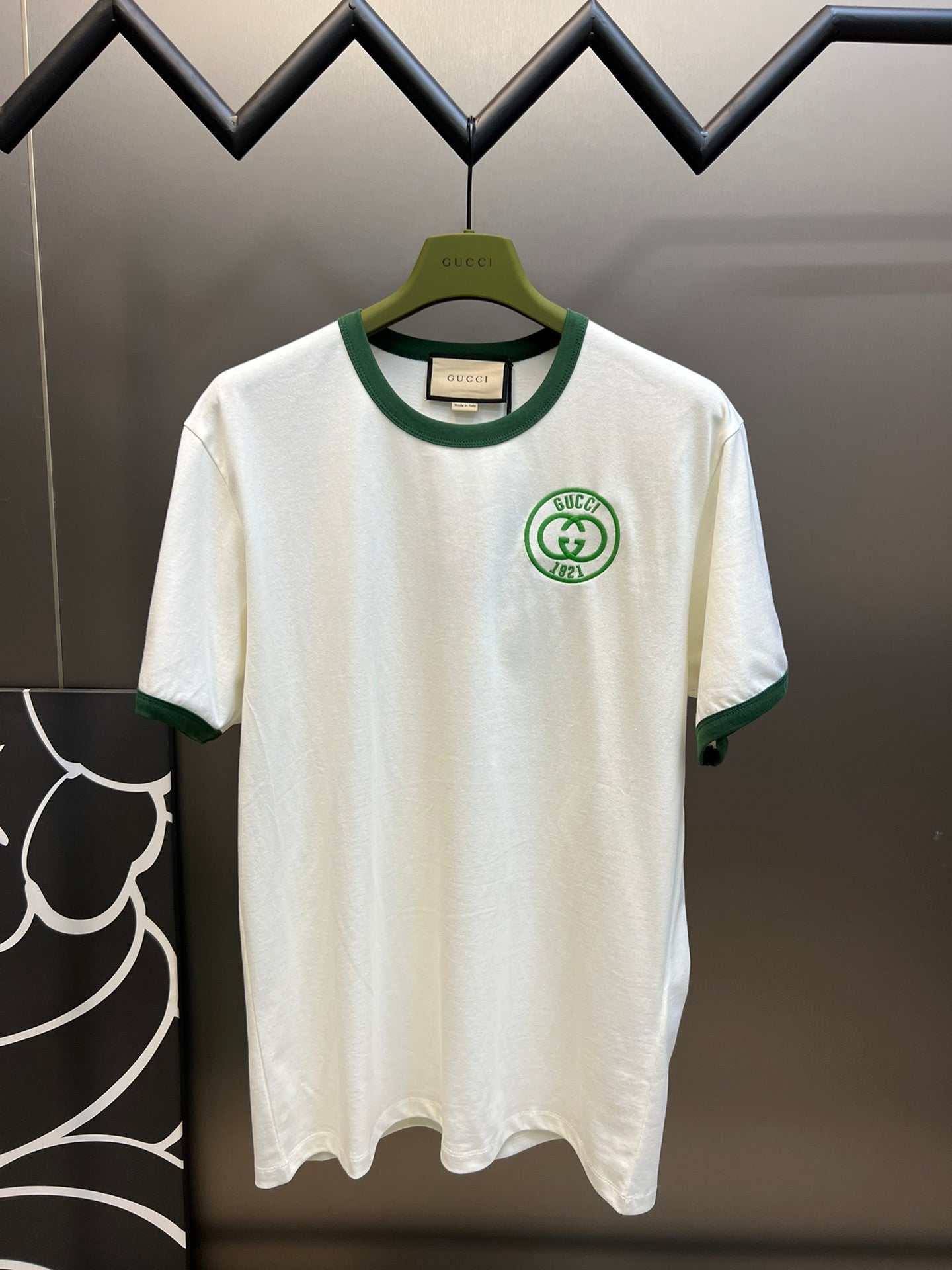 Gucci T-shirt NO.4