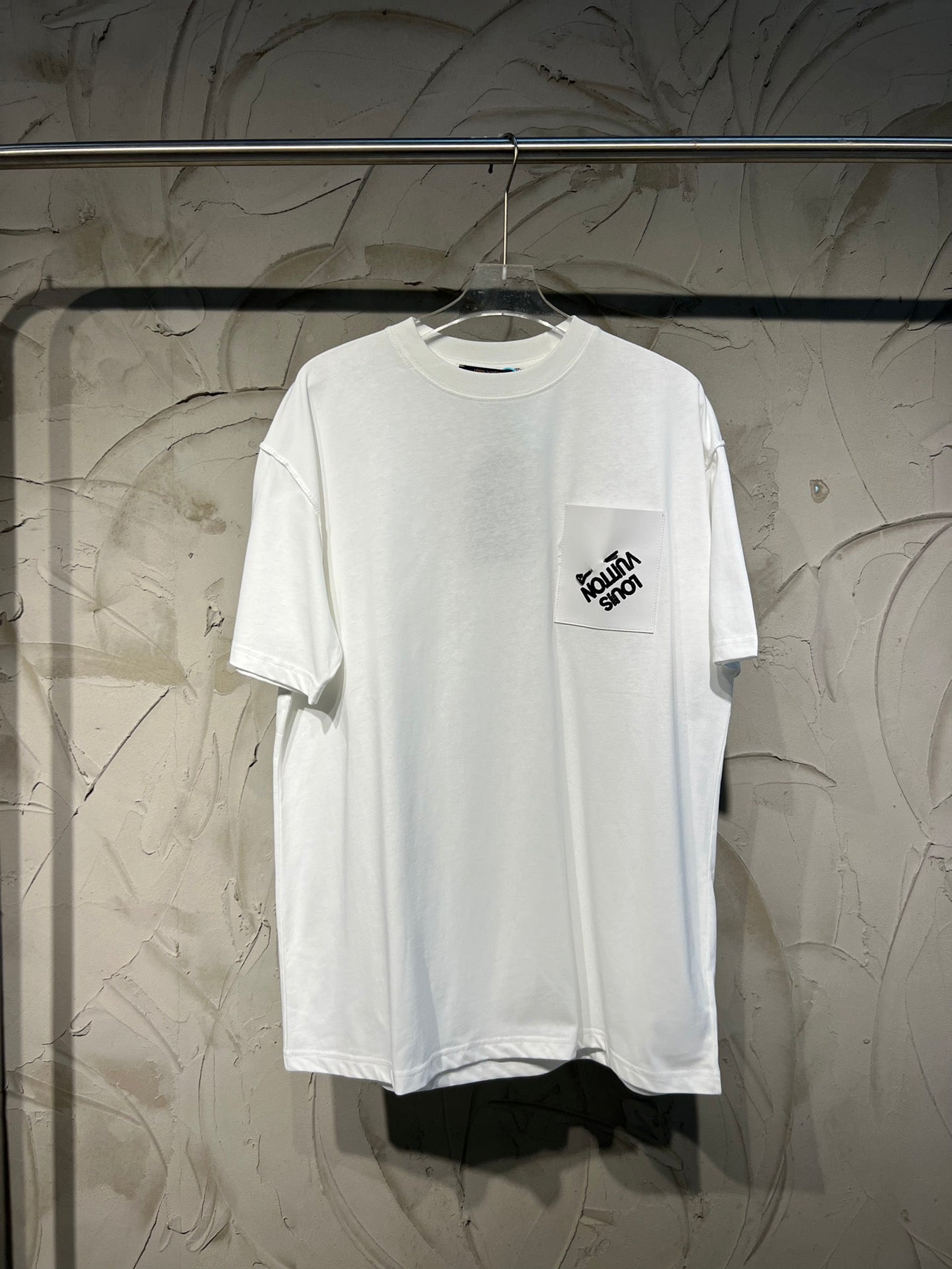 Louis Vuitton T-shirt NO.2