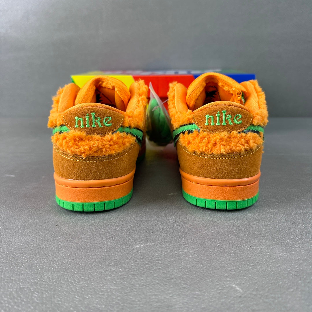 AY Batch-Nike Dunk SB Low "Orange Bear"