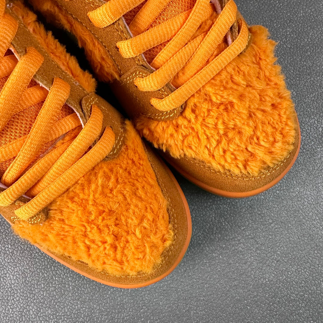 AY Batch-Nike Dunk SB Low "Orange Bear"