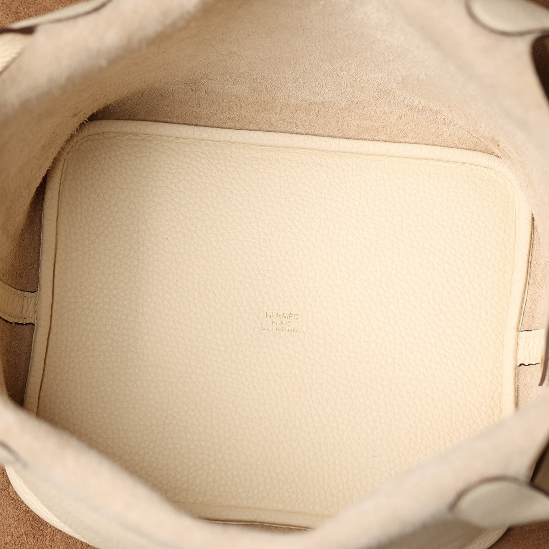Hermès Picotin Lock 22 Handbag