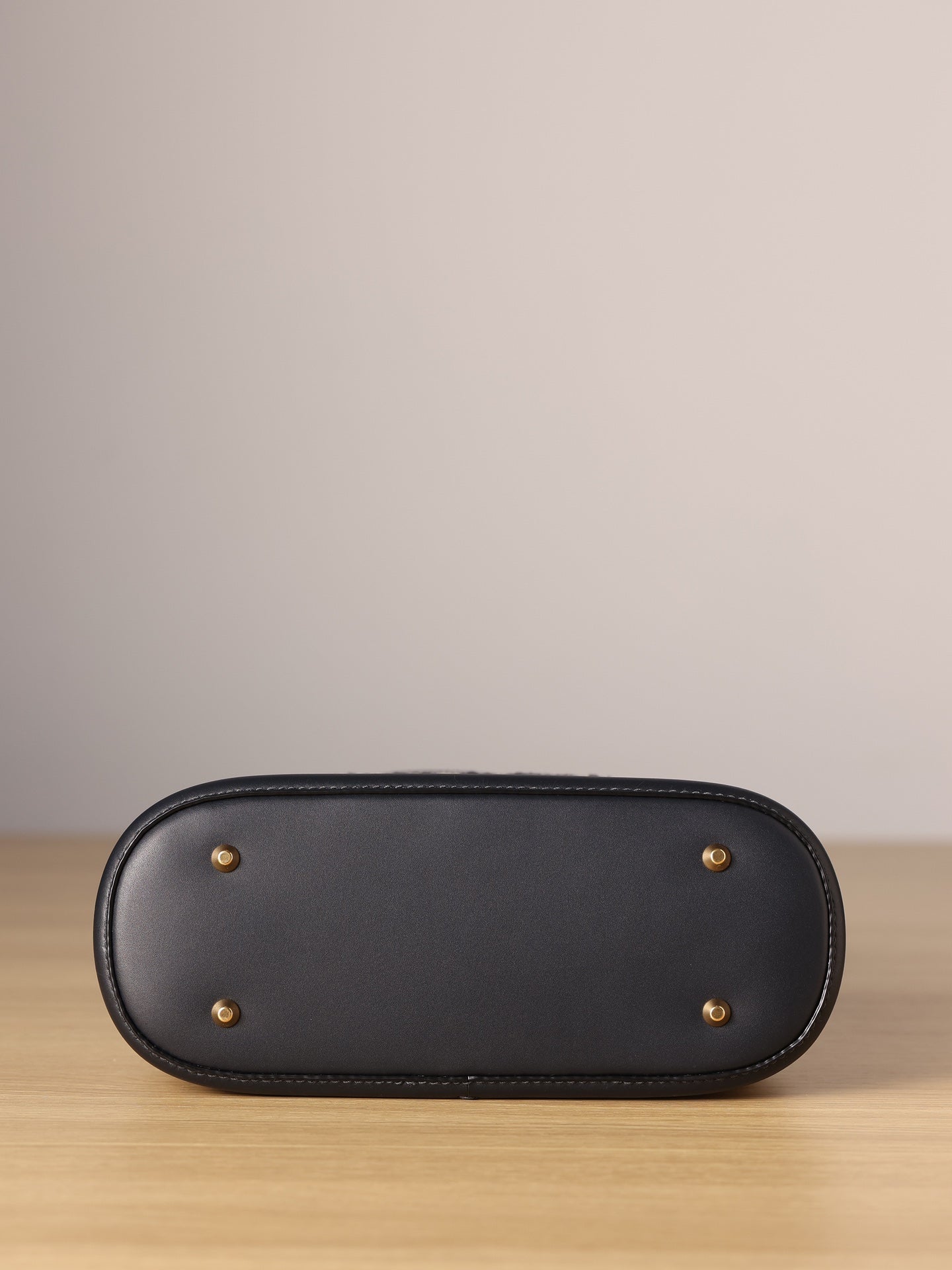 Dior C’est Bucket bag