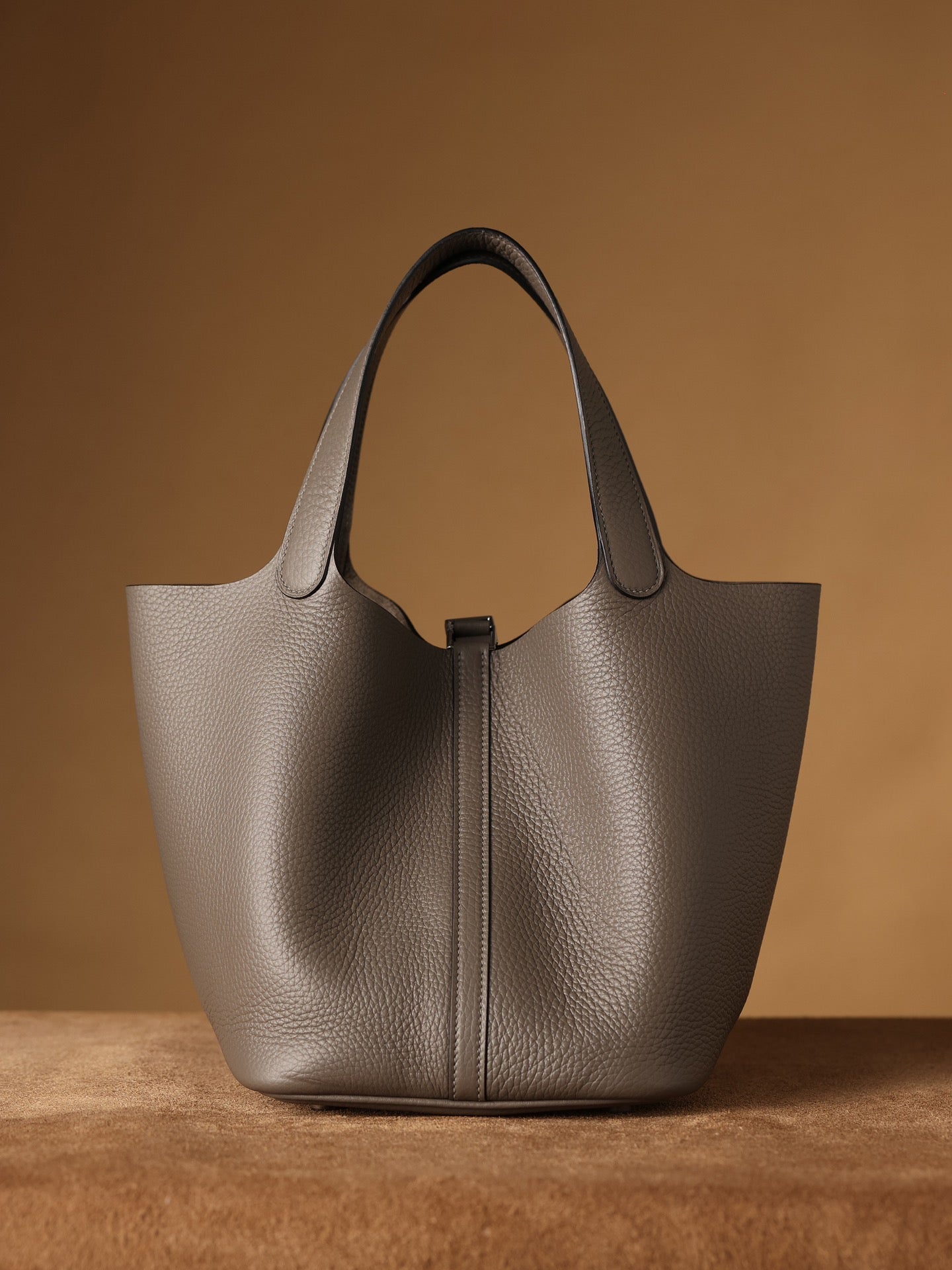 Hermès Picotin Lock 22 Handbag