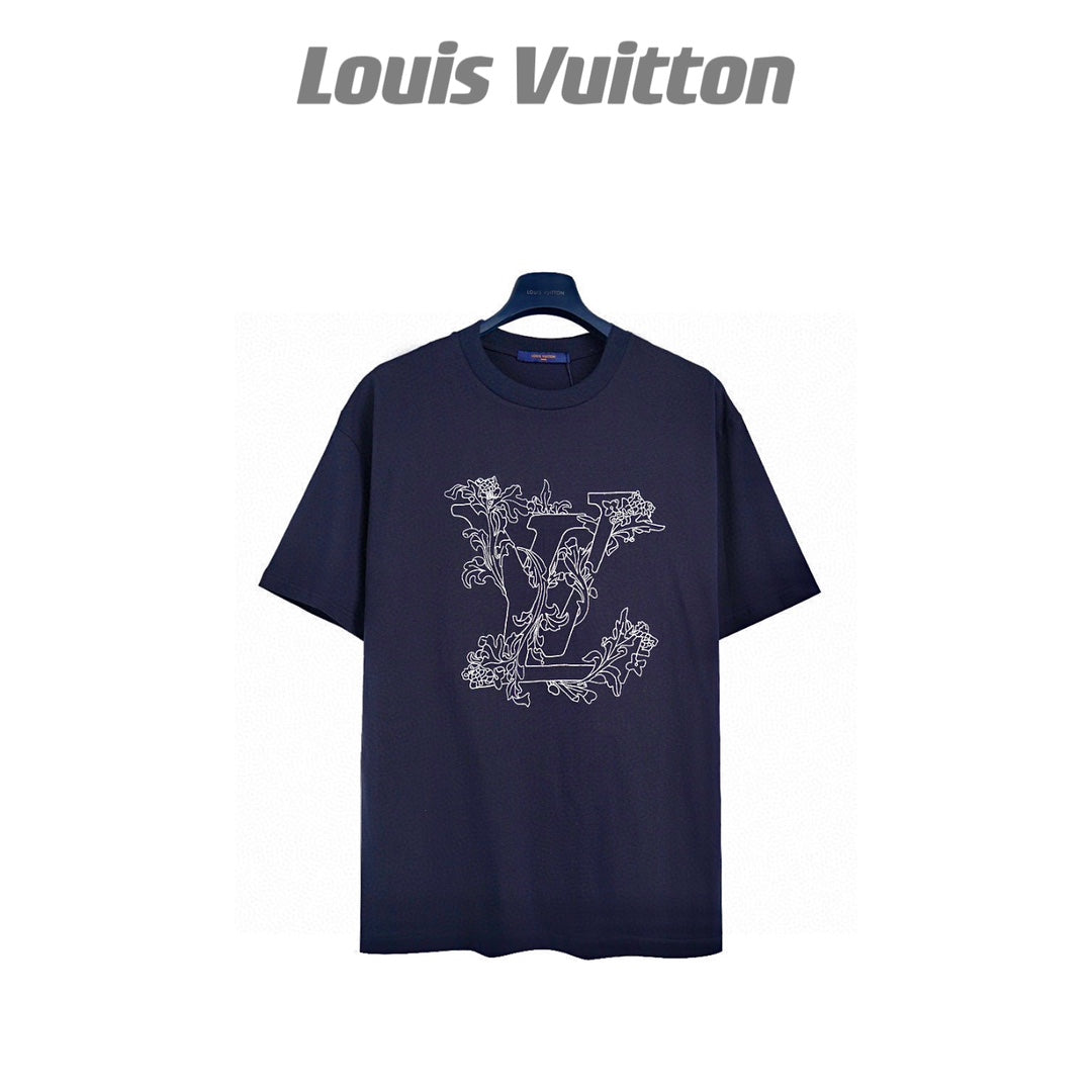 Louis Vuitton T-shirt NO.3