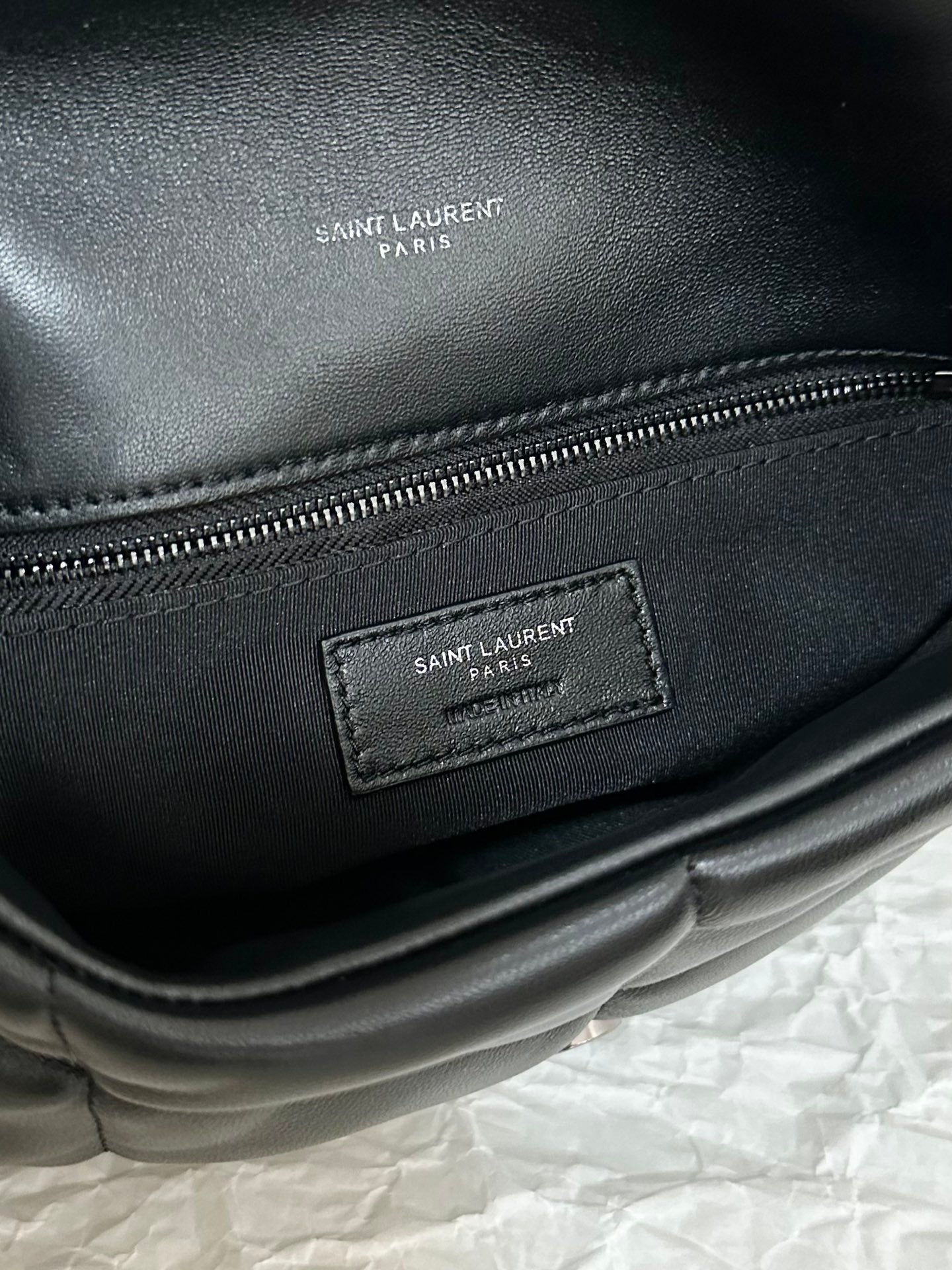 YSL LOULOUPUFFER Shoulder bag