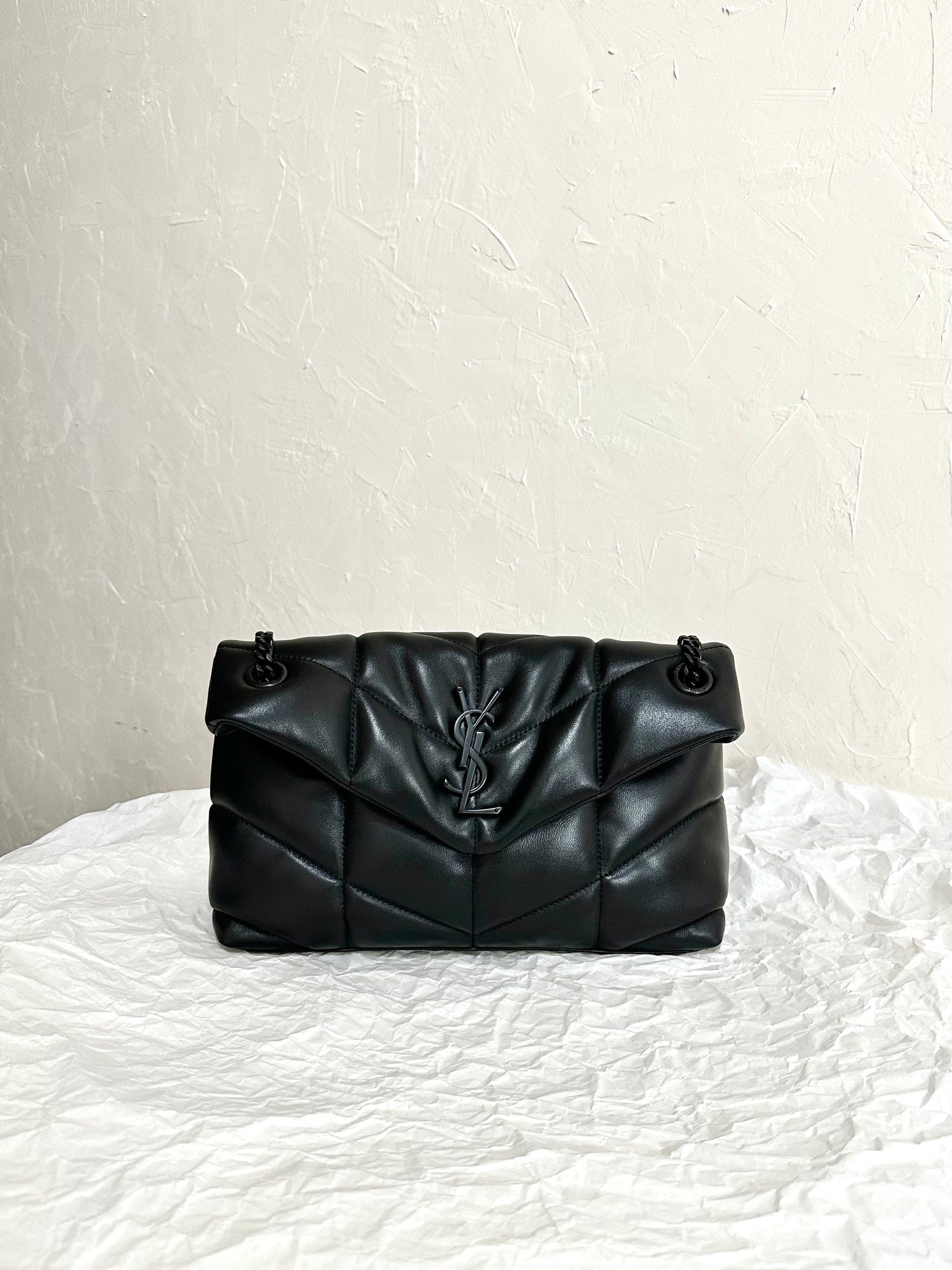 YSL LOULOUPUFFER Shoulder bag