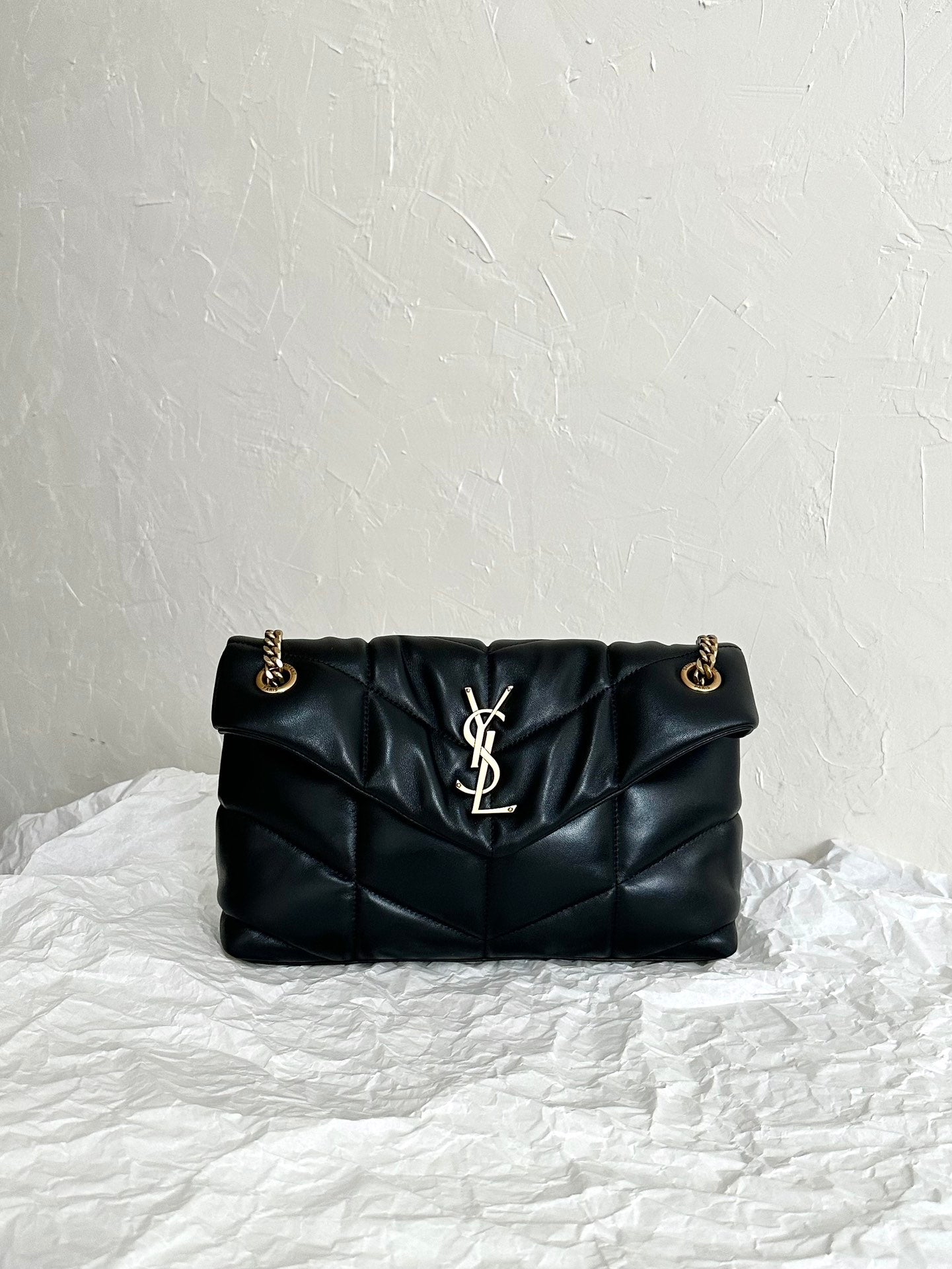 YSL LOULOUPUFFER Shoulder bag