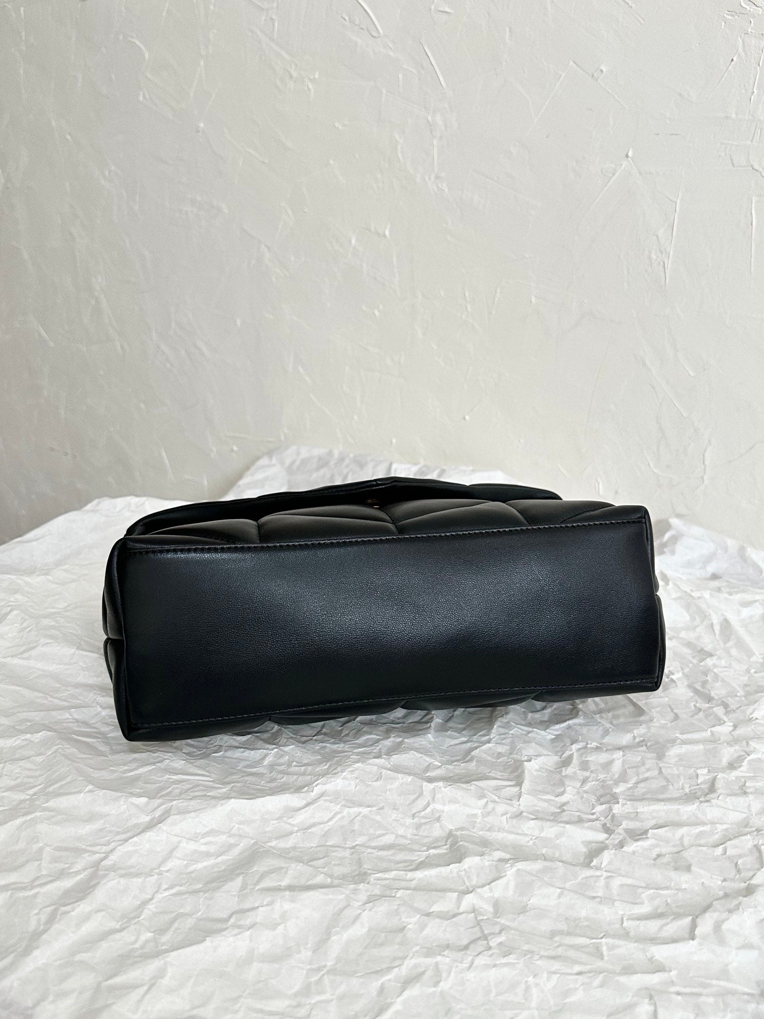 YSL LOULOUPUFFER Shoulder bag