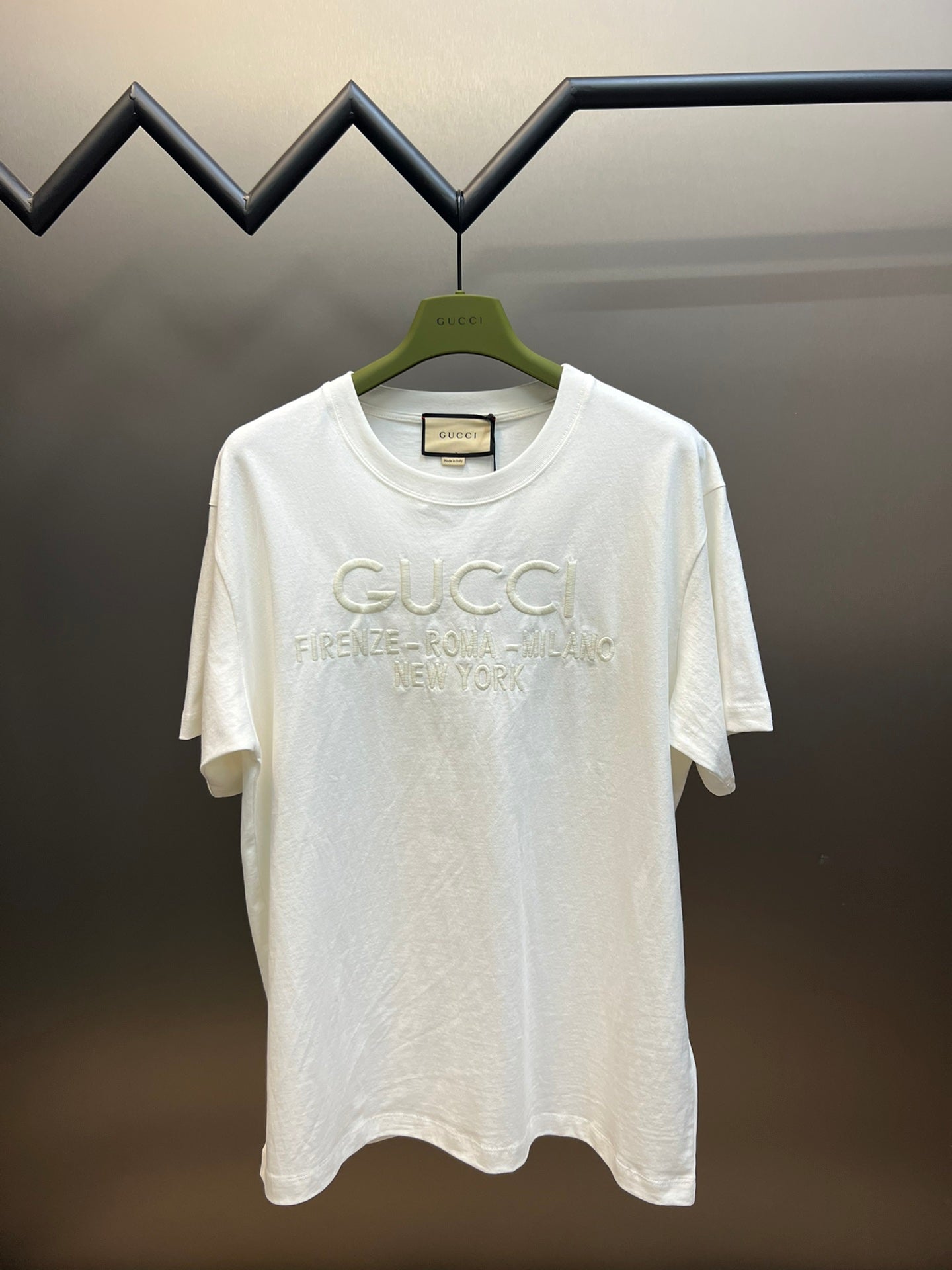 Gucci T-shirt NO.4