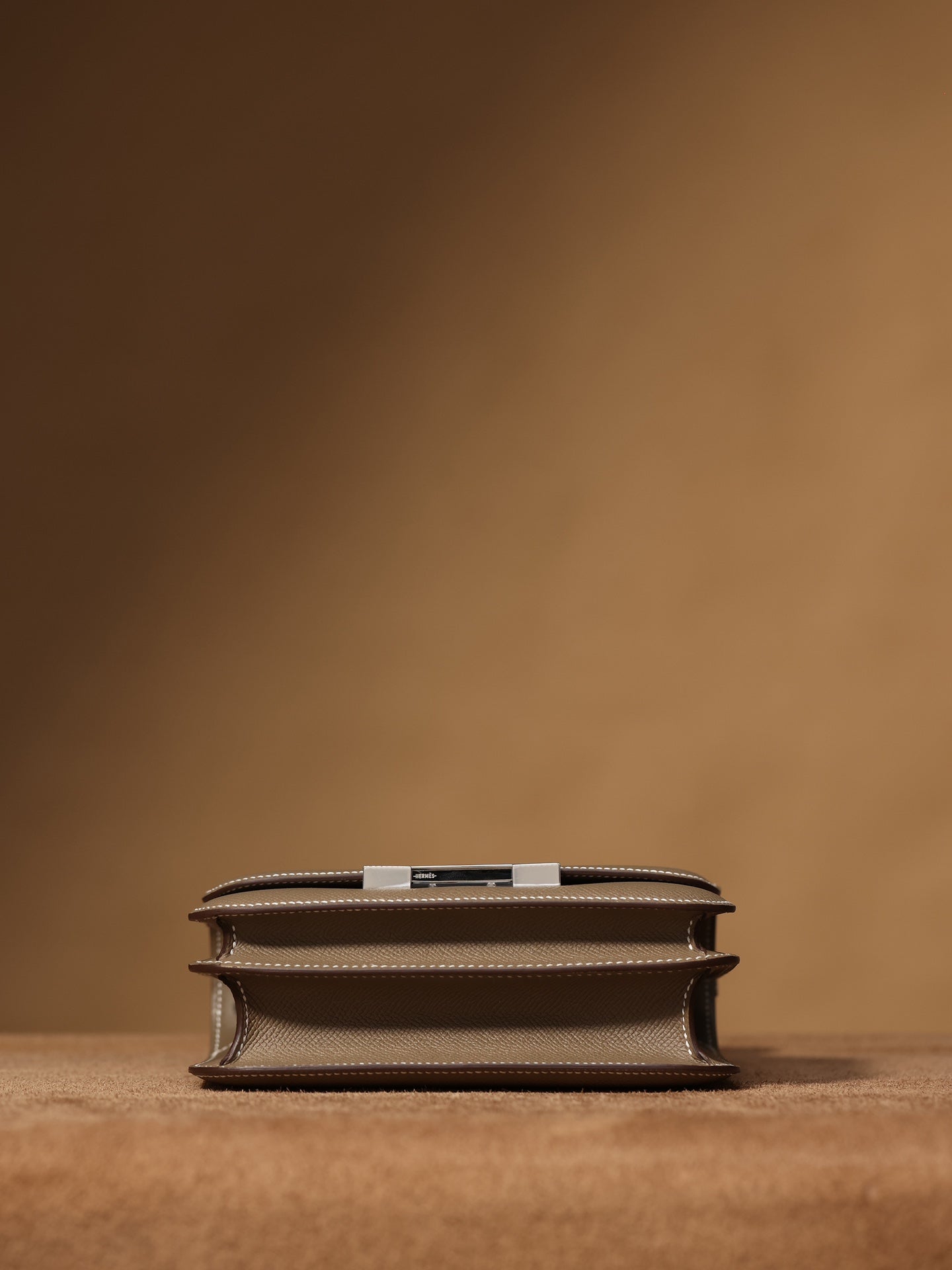 Hermès Constanace 19 Crossbody bag
