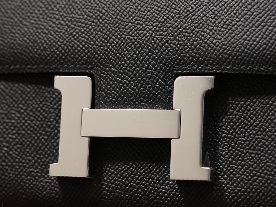 Hermès Constanace 19 Crossbody bag