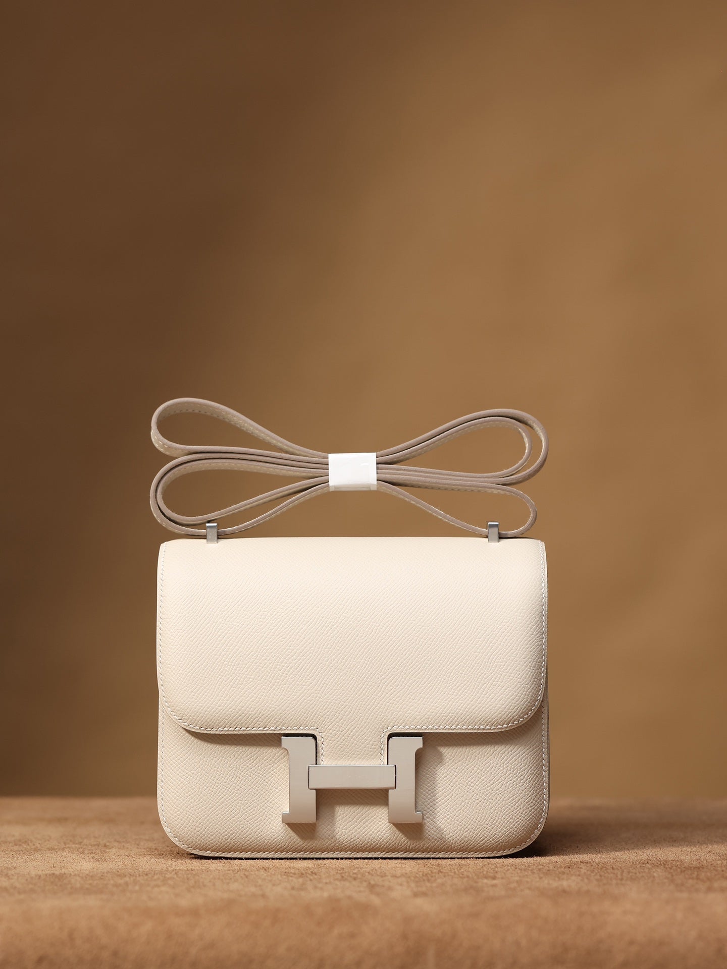 Hermès Constanace 19 Crossbody bag