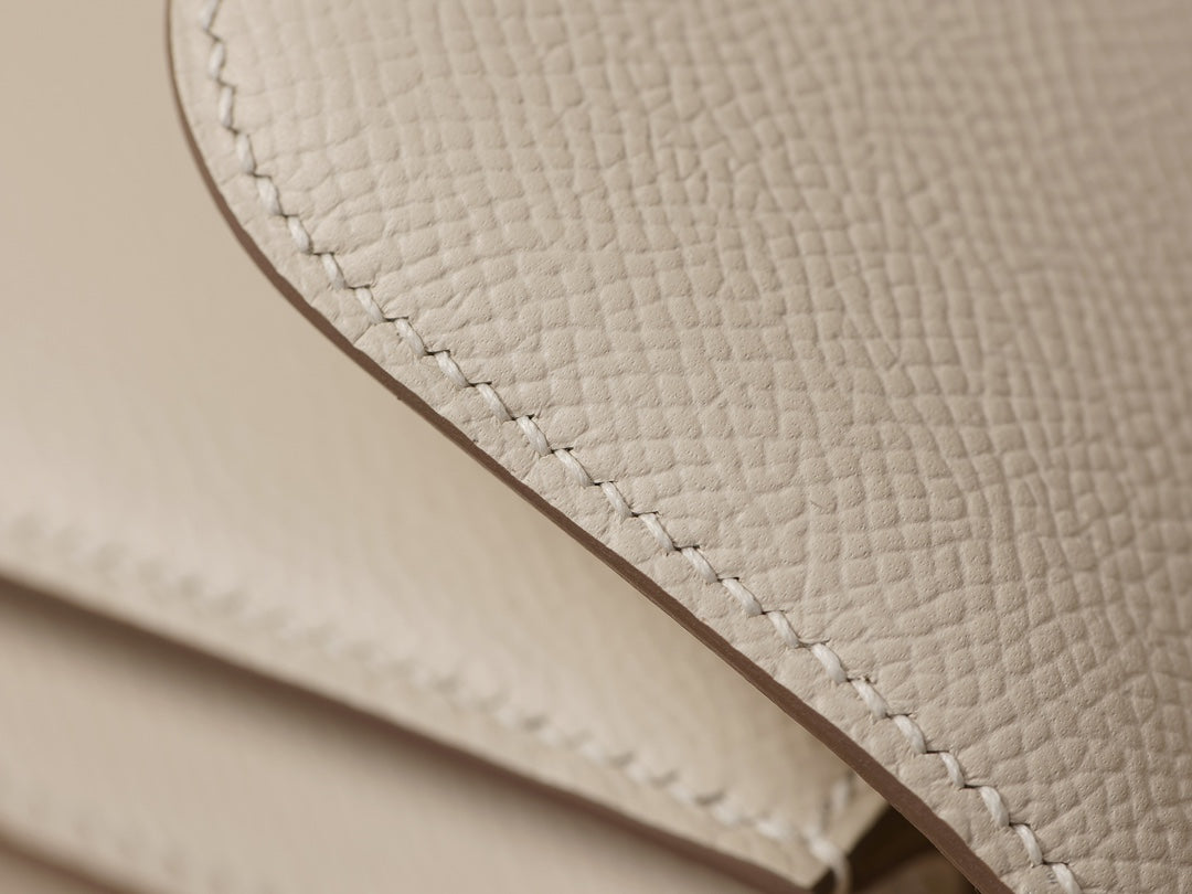 Hermès Constanace 19 Crossbody bag