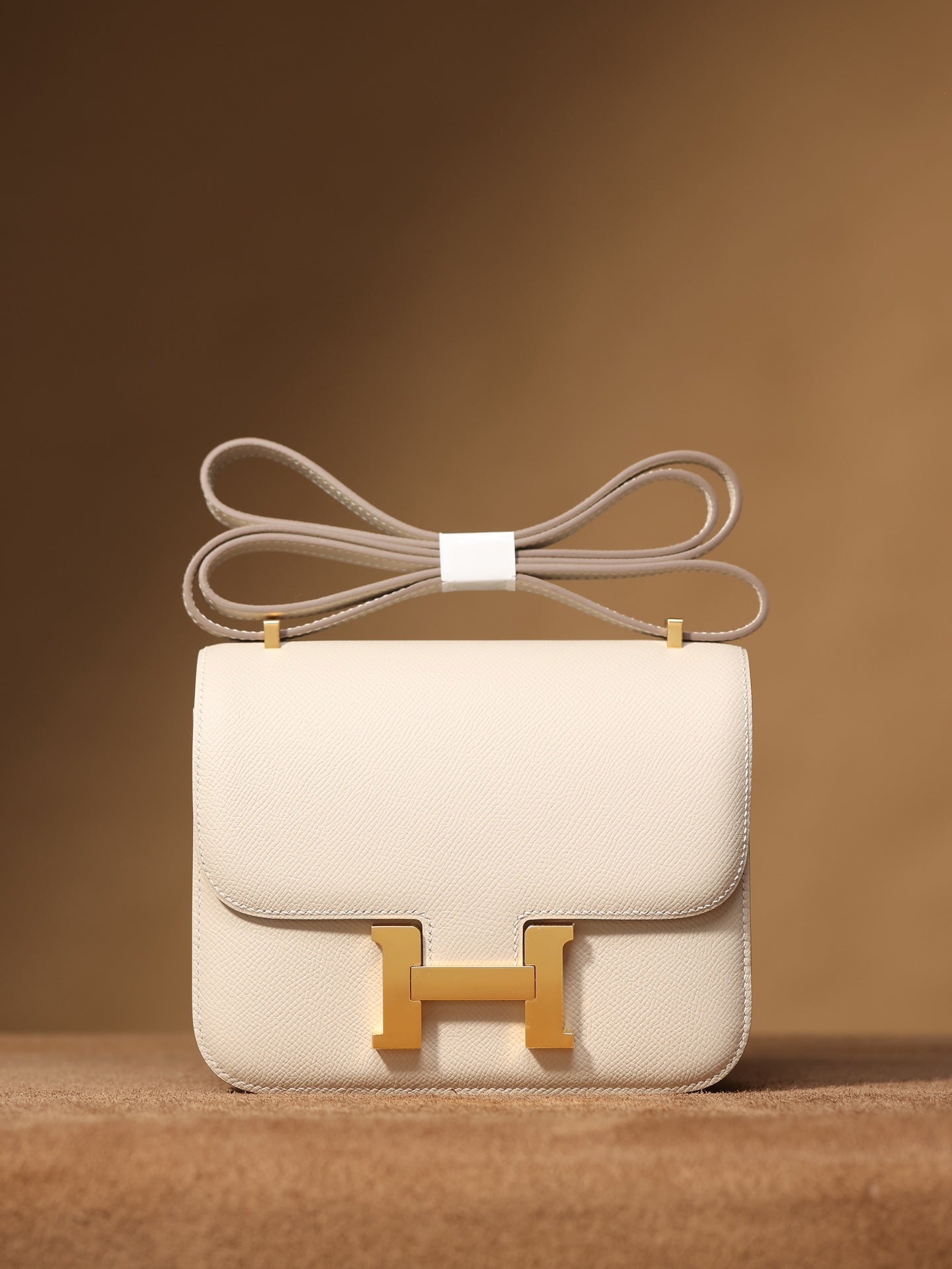 Hermès Constanace 19 Crossbody bag
