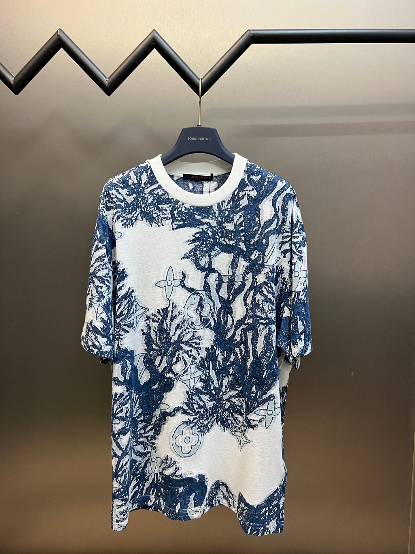 Louis Vuitton T-shirt NO.2