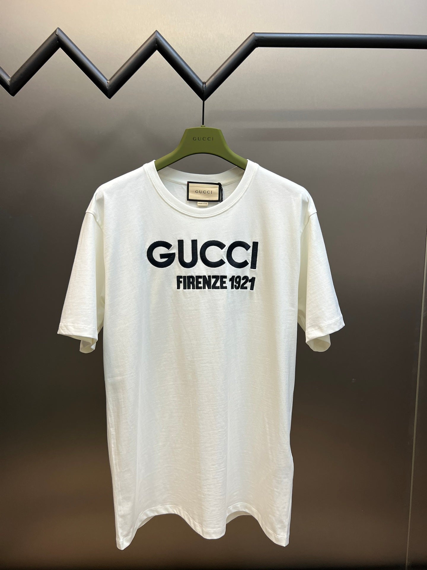 Gucci T-shirt NO.4