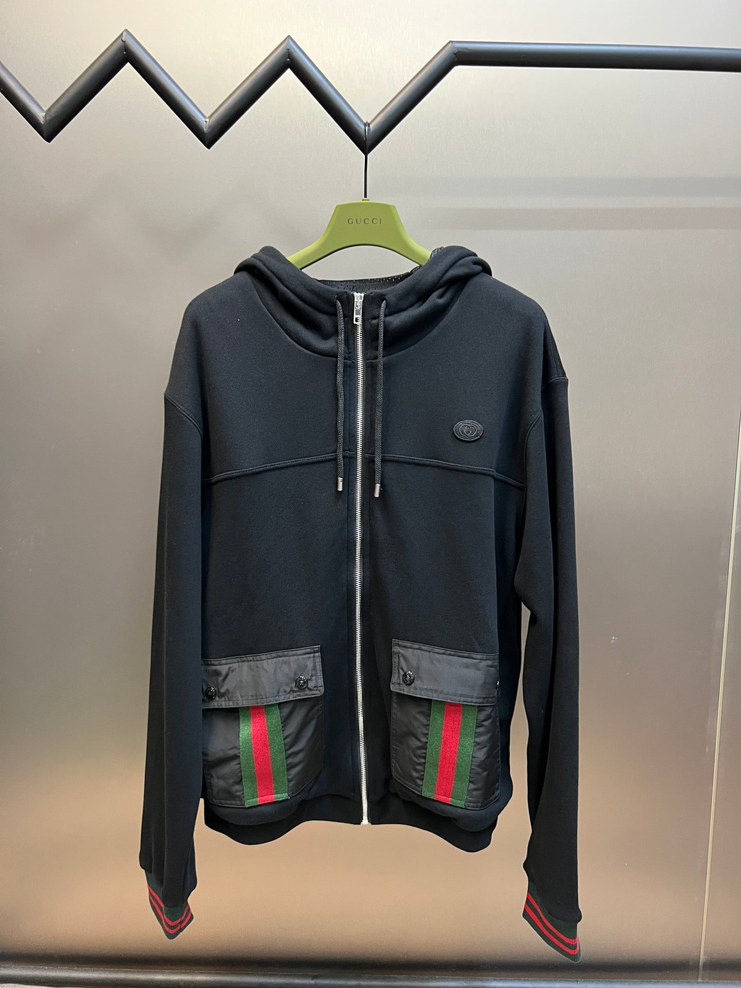Gucci Coats & Jackets NO.1