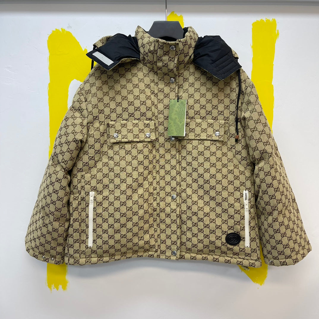 Gucci Coats & Jackets NO.4