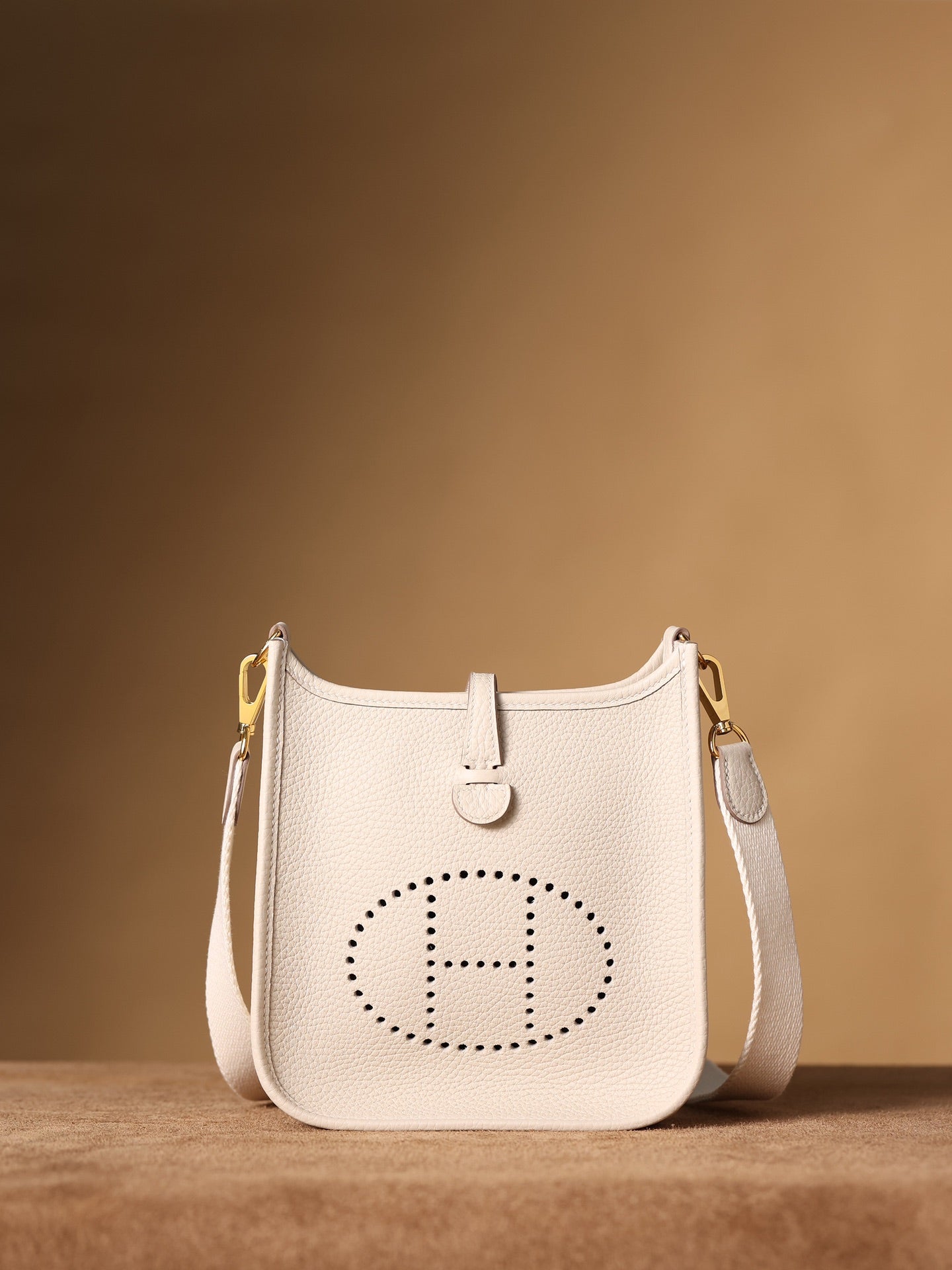 Hermès Evelyne 16 Shoulder bag