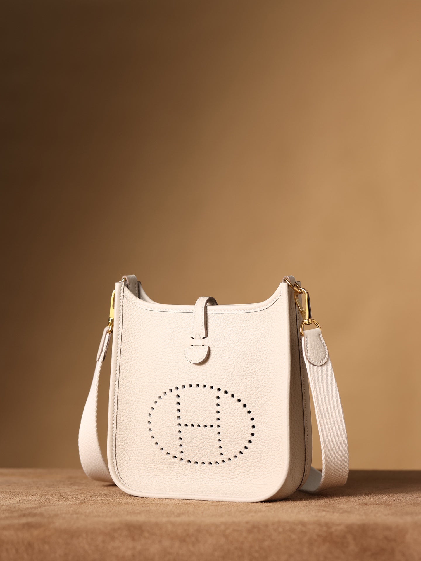 Hermès Evelyne 16 Shoulder bag