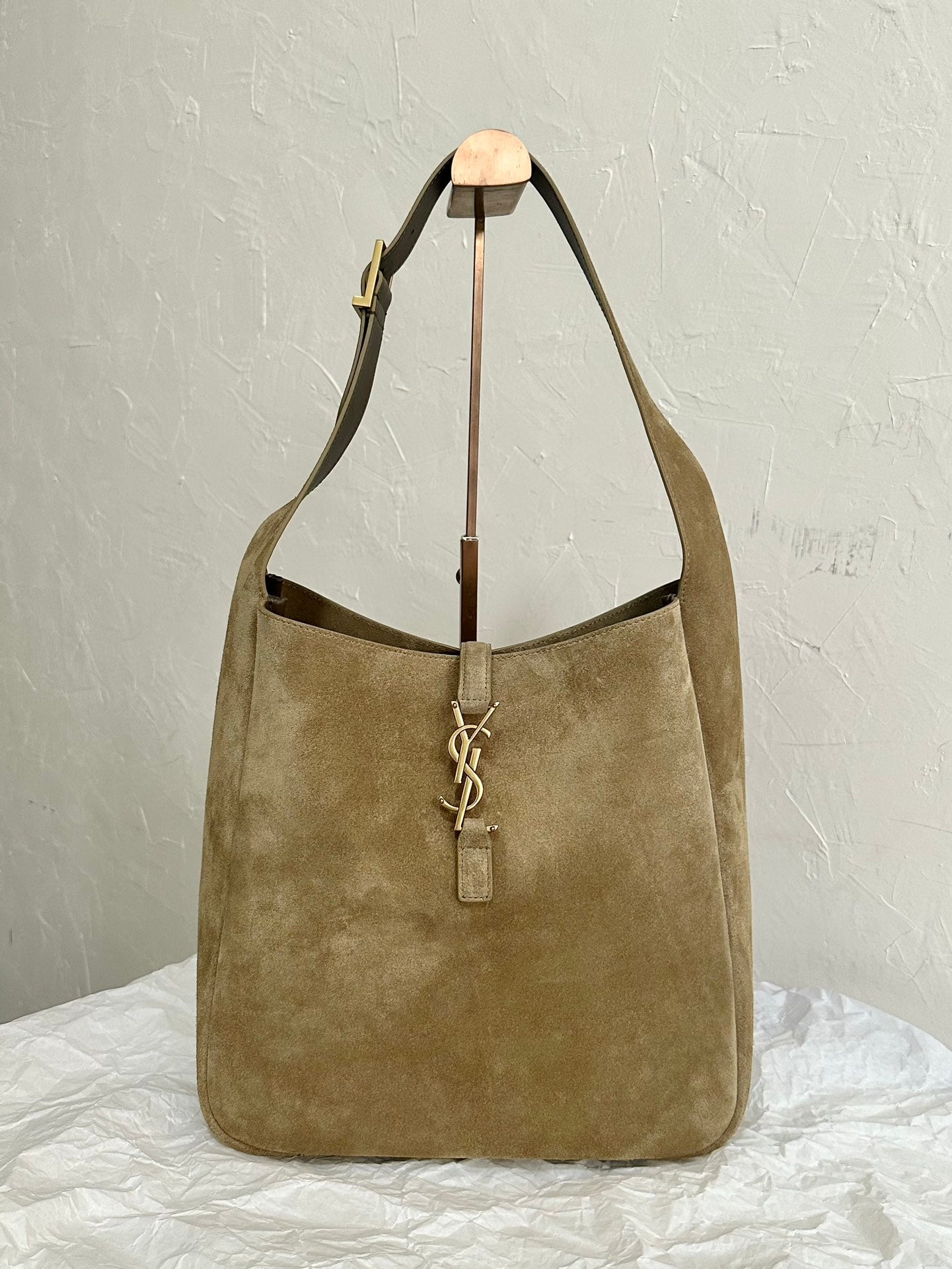 YSL LE5A7 Hobo Shoulder bag