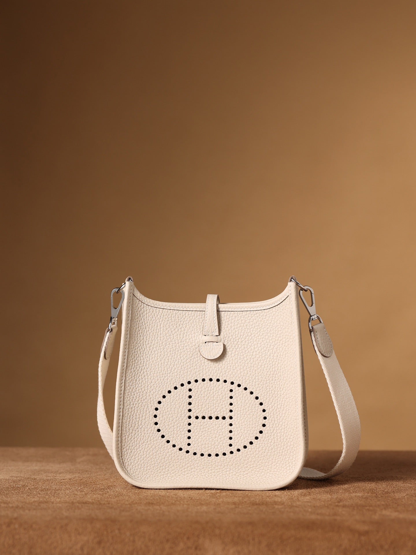 Hermès Evelyne 16 Shoulder bag