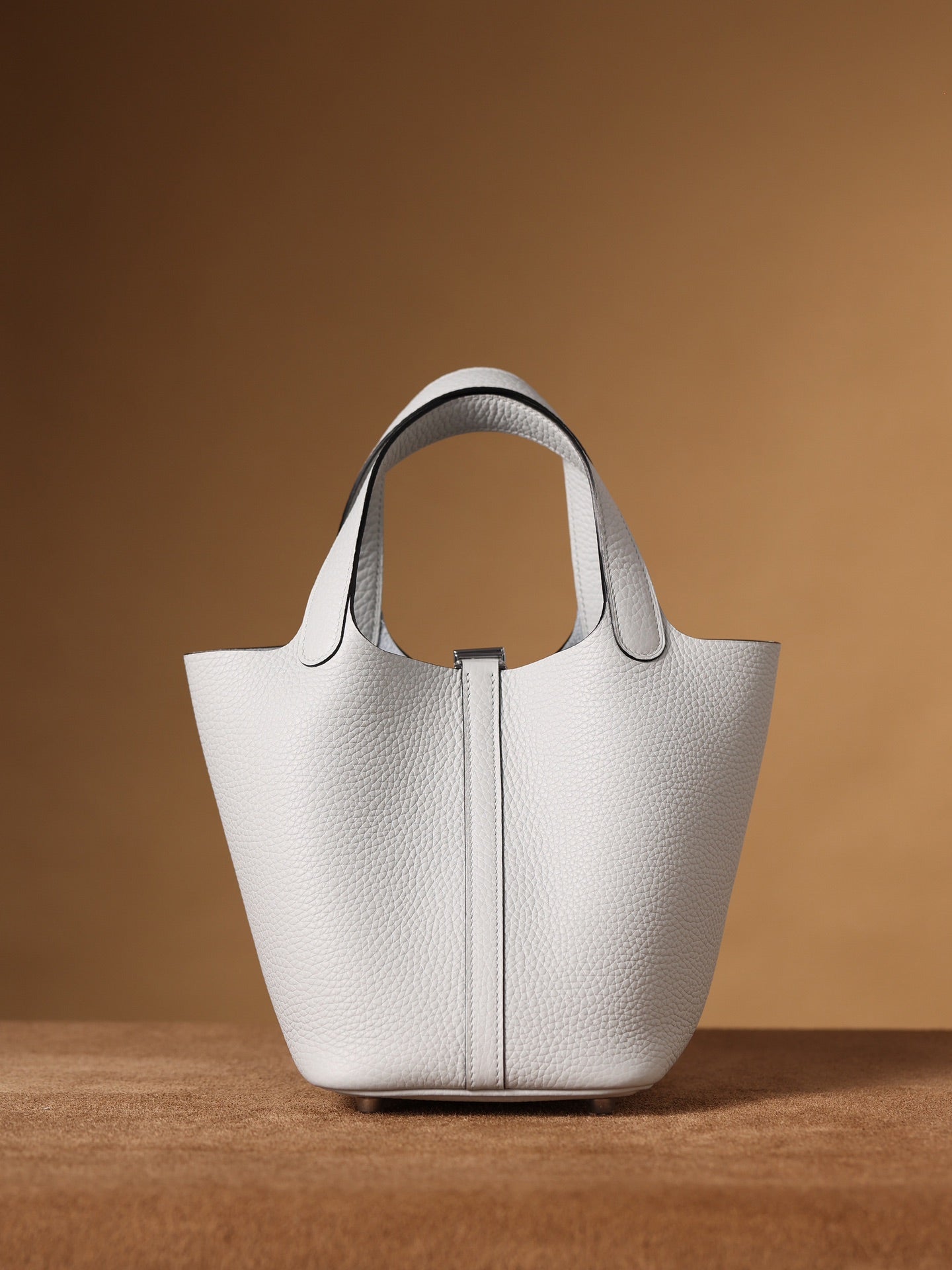 Hermès Picotin Lock 18 Handbag