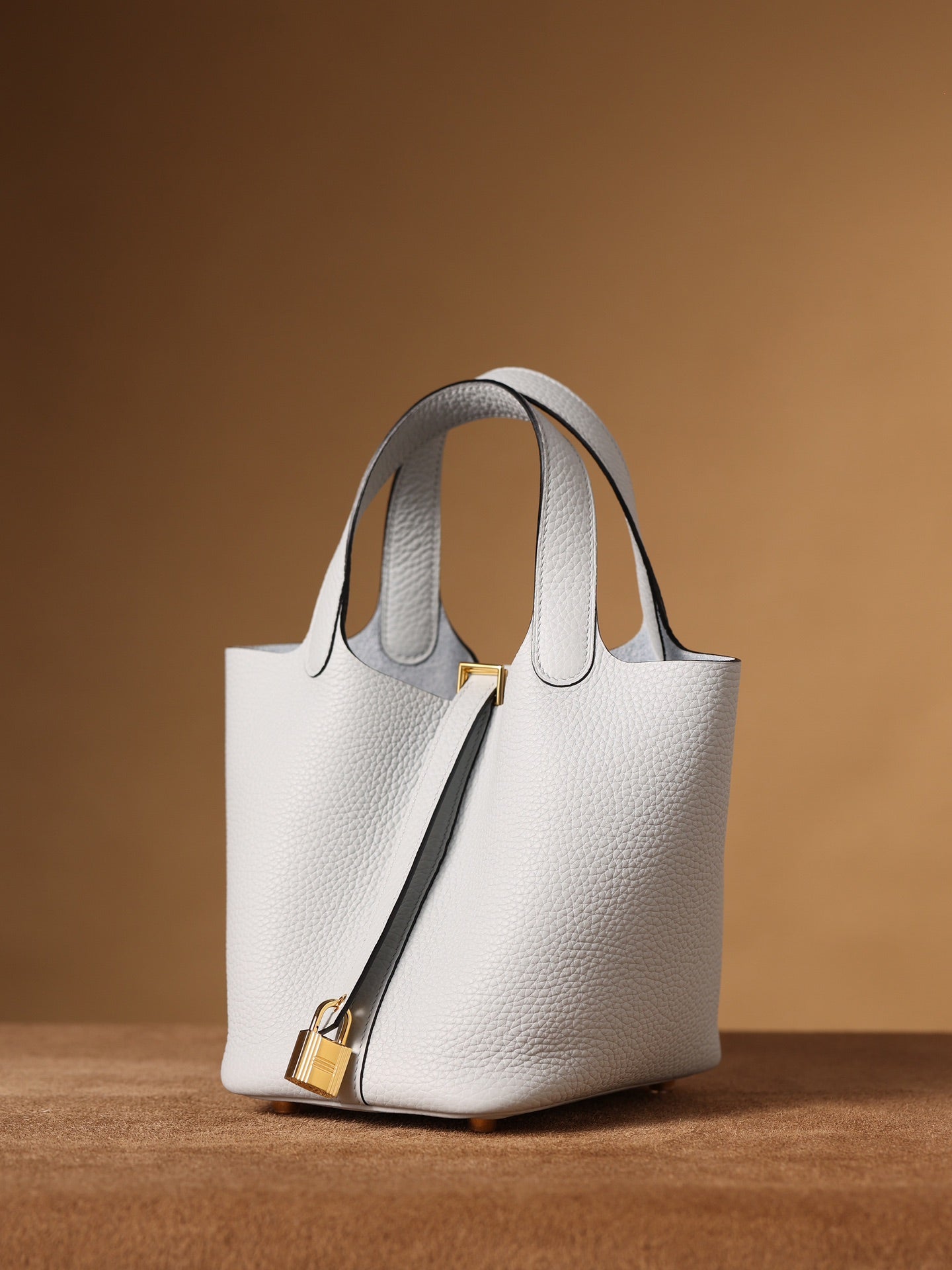 Hermès Picotin Lock 18 Handbag
