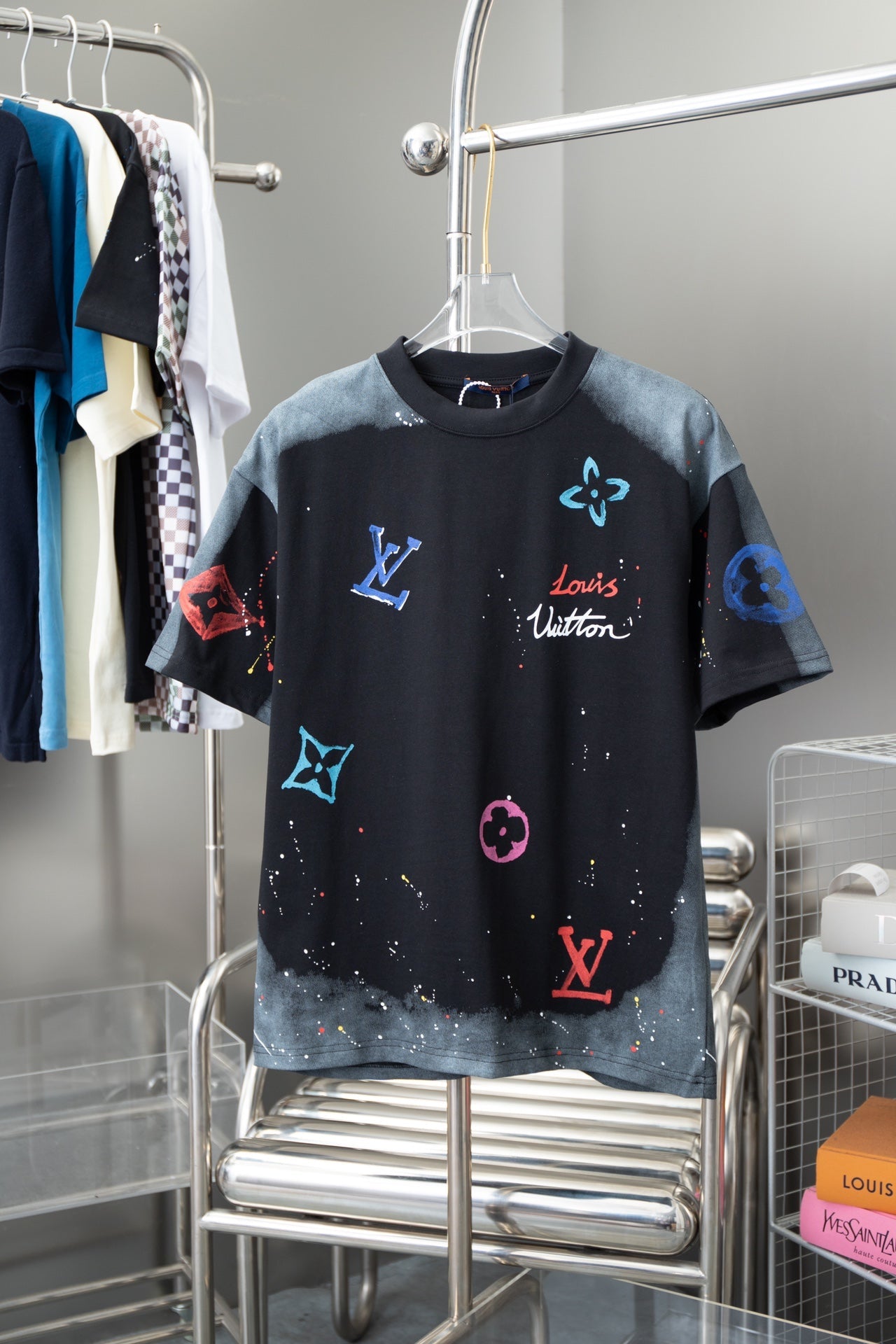 Louis Vuitton T-shirt NO.2